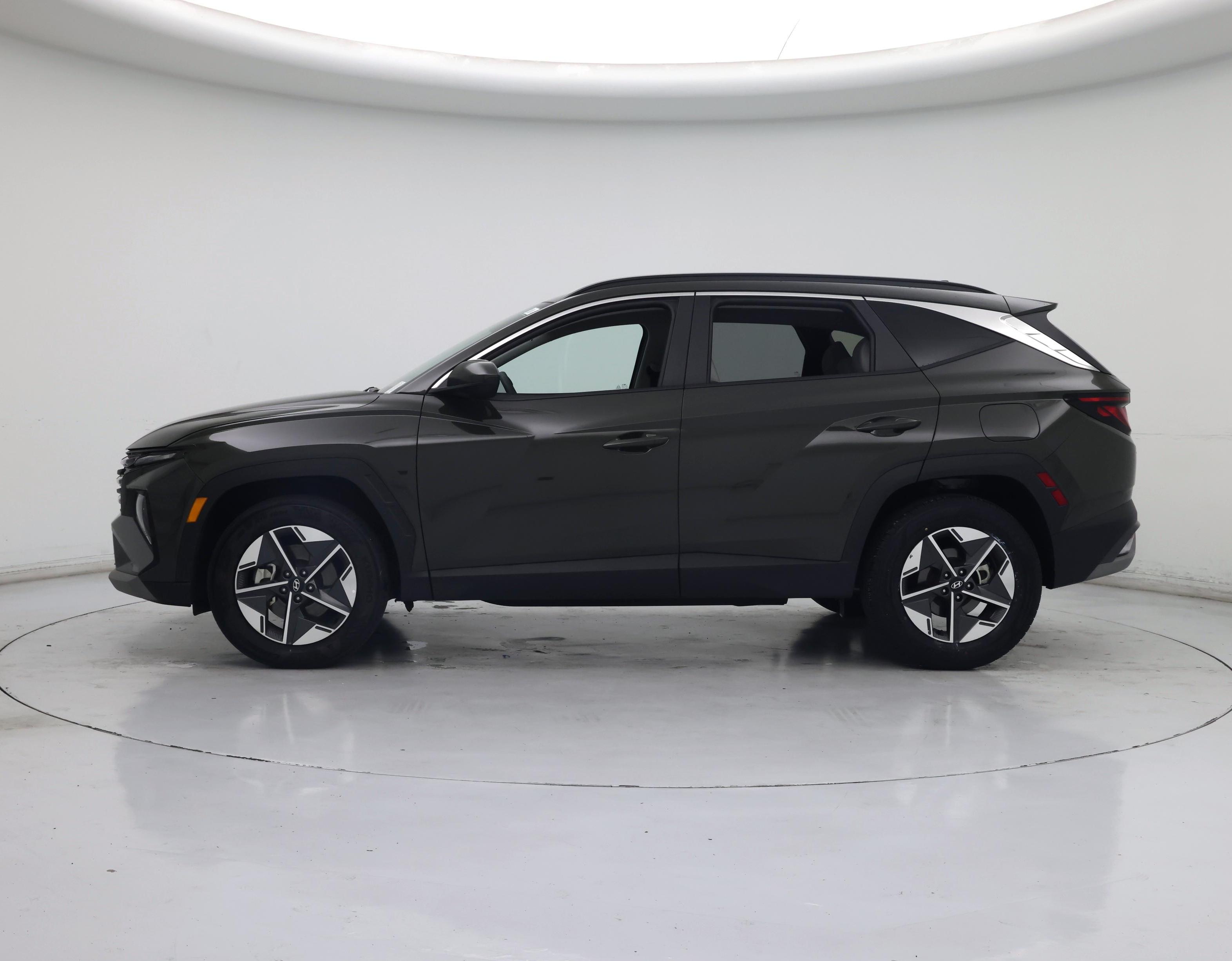 Thumbnail: 2025 Hyundai Tucson - 3