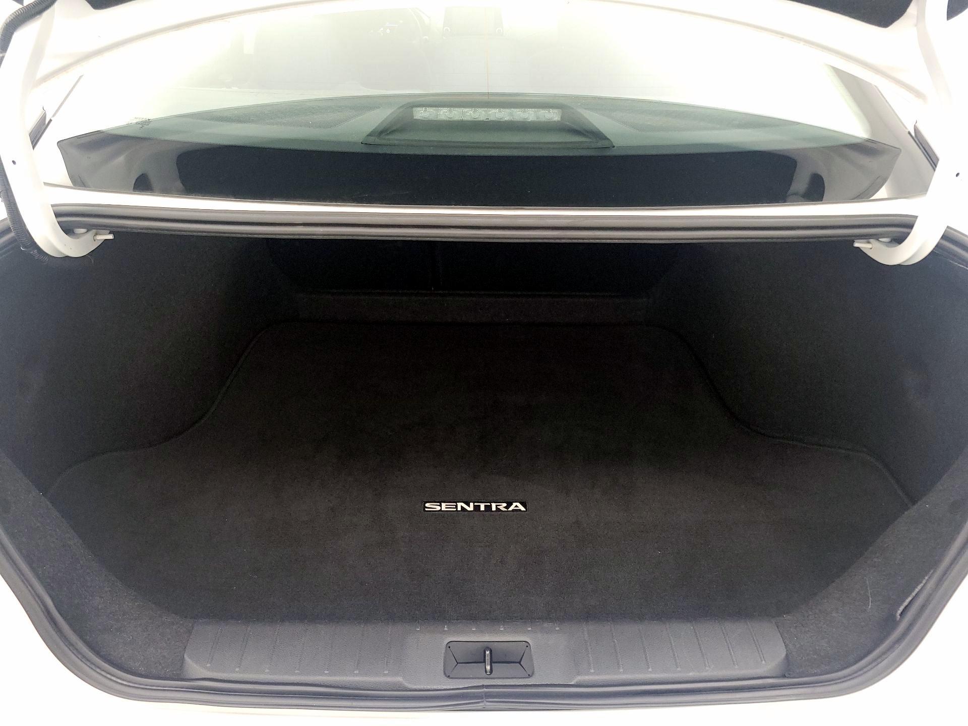 Thumbnail: 2024 Nissan Sentra - 20