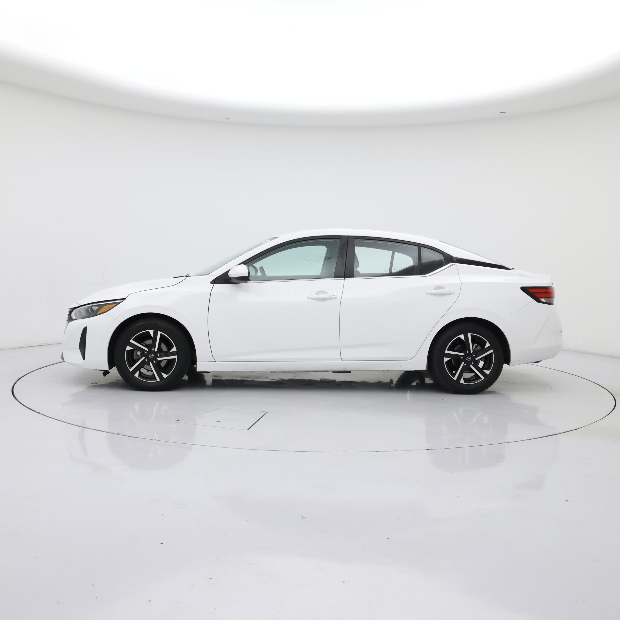 Thumbnail: 2024 Nissan Sentra - 3