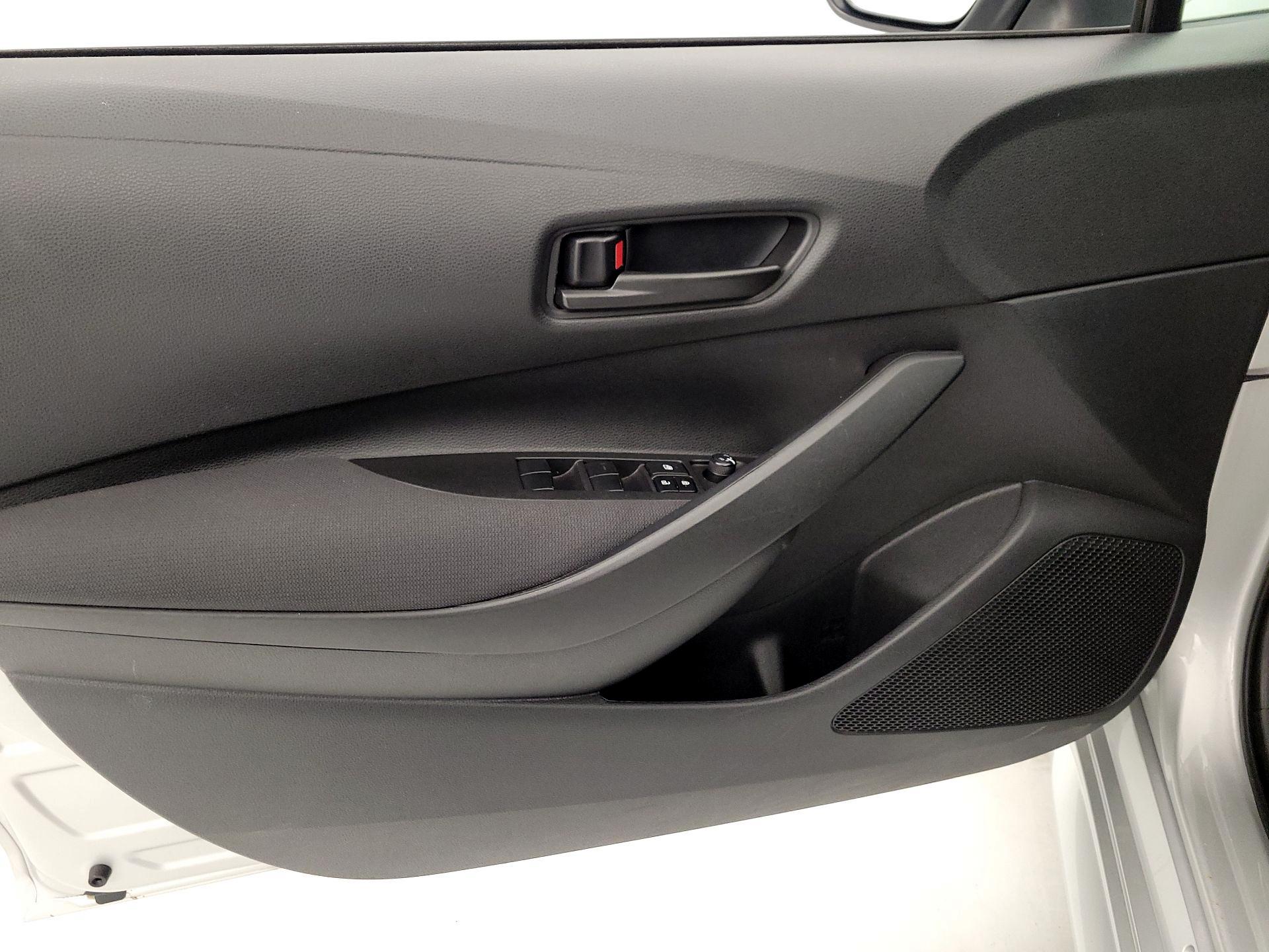 Thumbnail: 2025 Toyota Corolla - 12