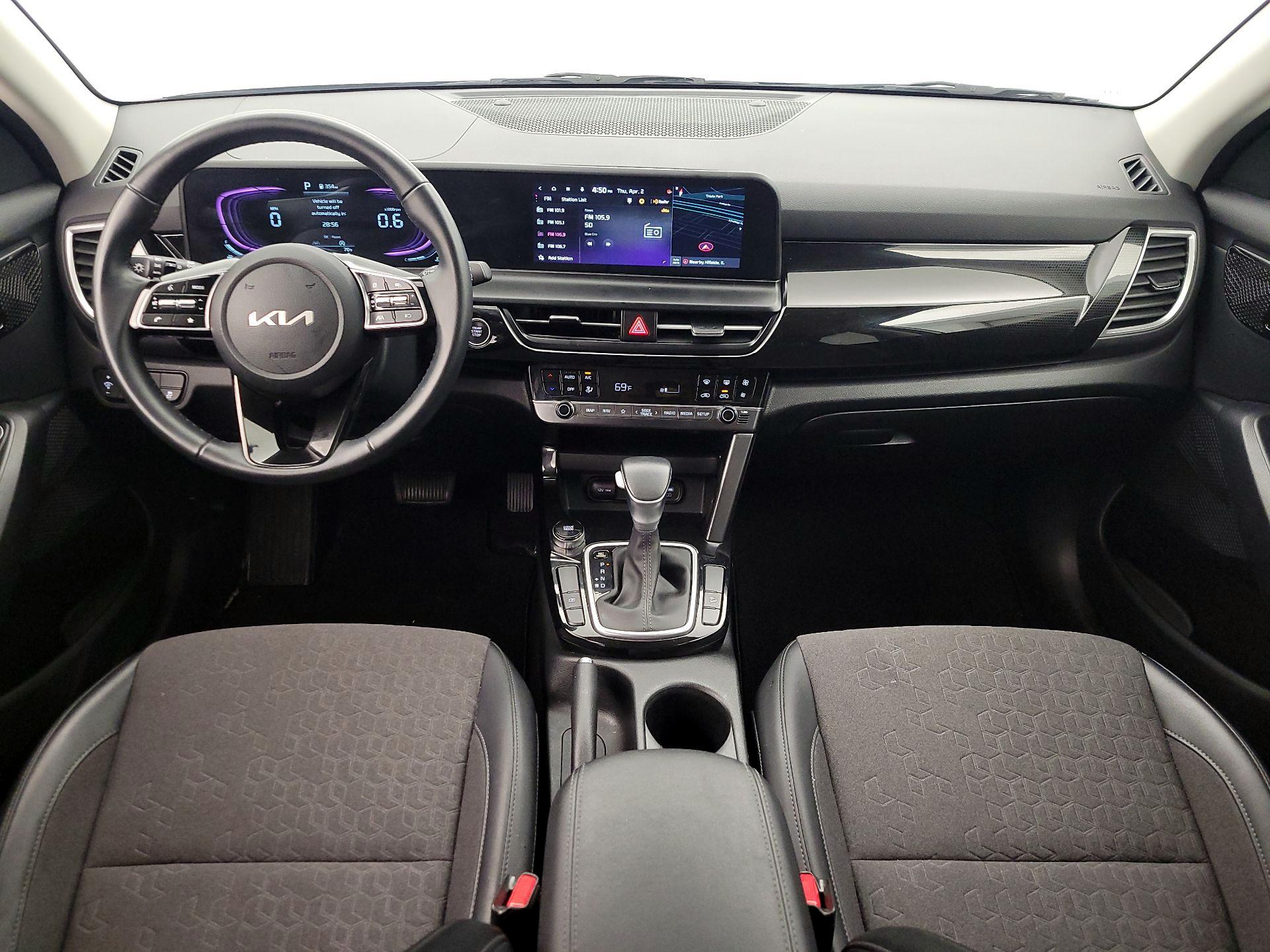 Thumbnail: 2025 Kia Seltos - 9