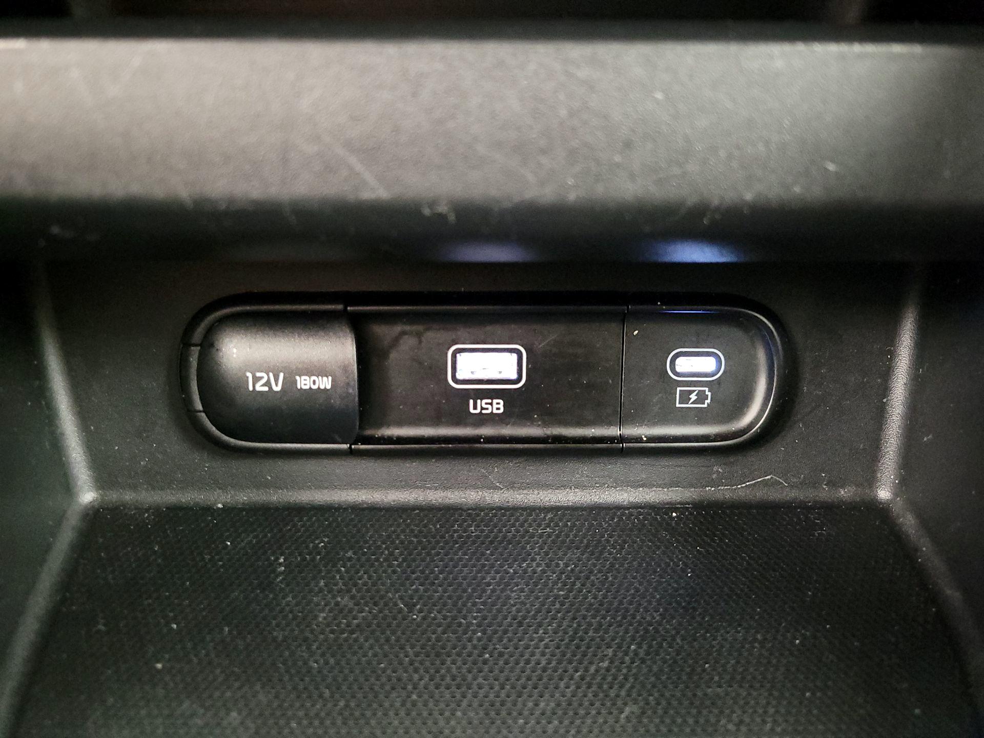 Thumbnail: 2025 Kia Seltos - 19