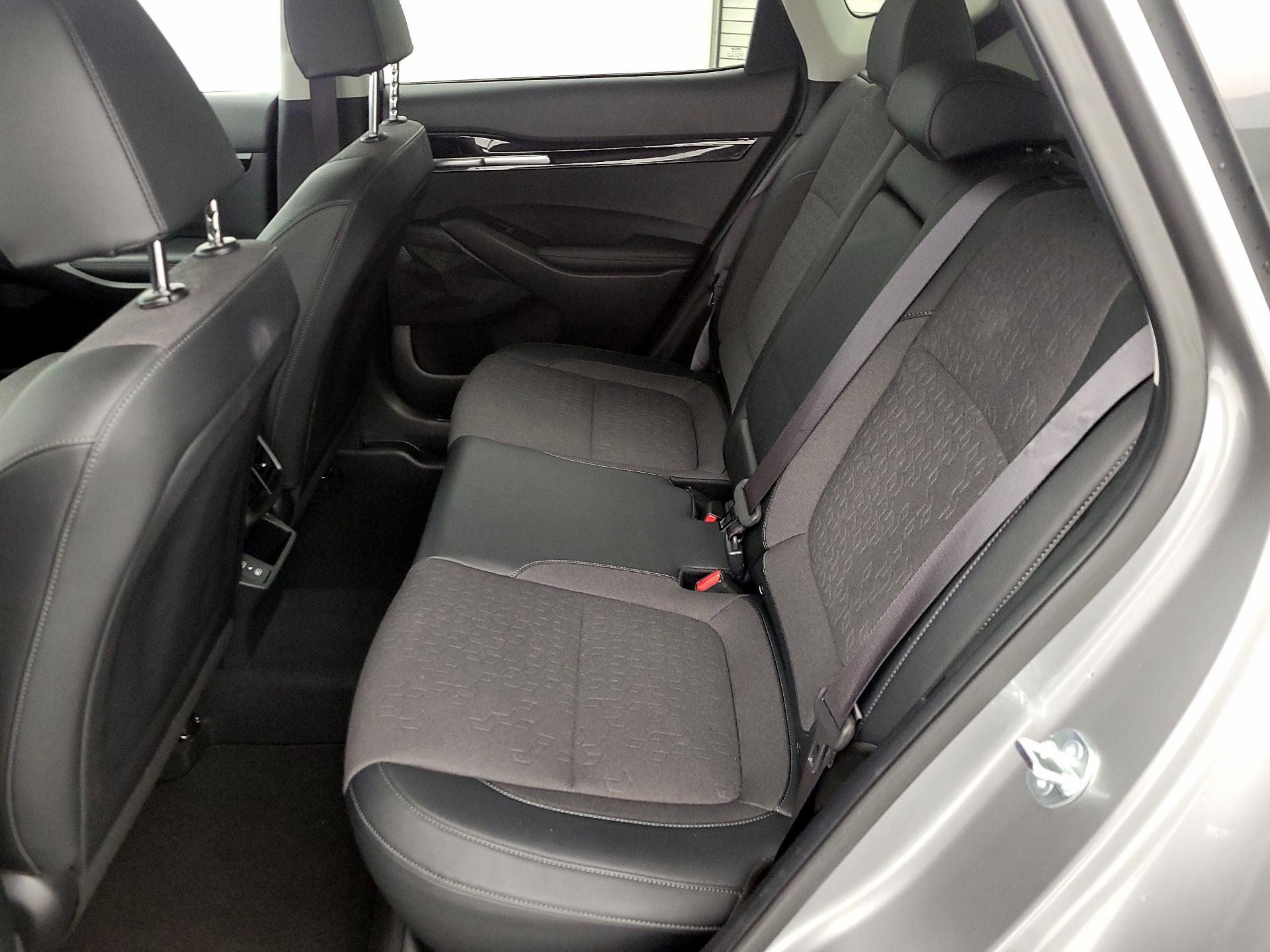 Thumbnail: 2025 Kia Seltos - 20