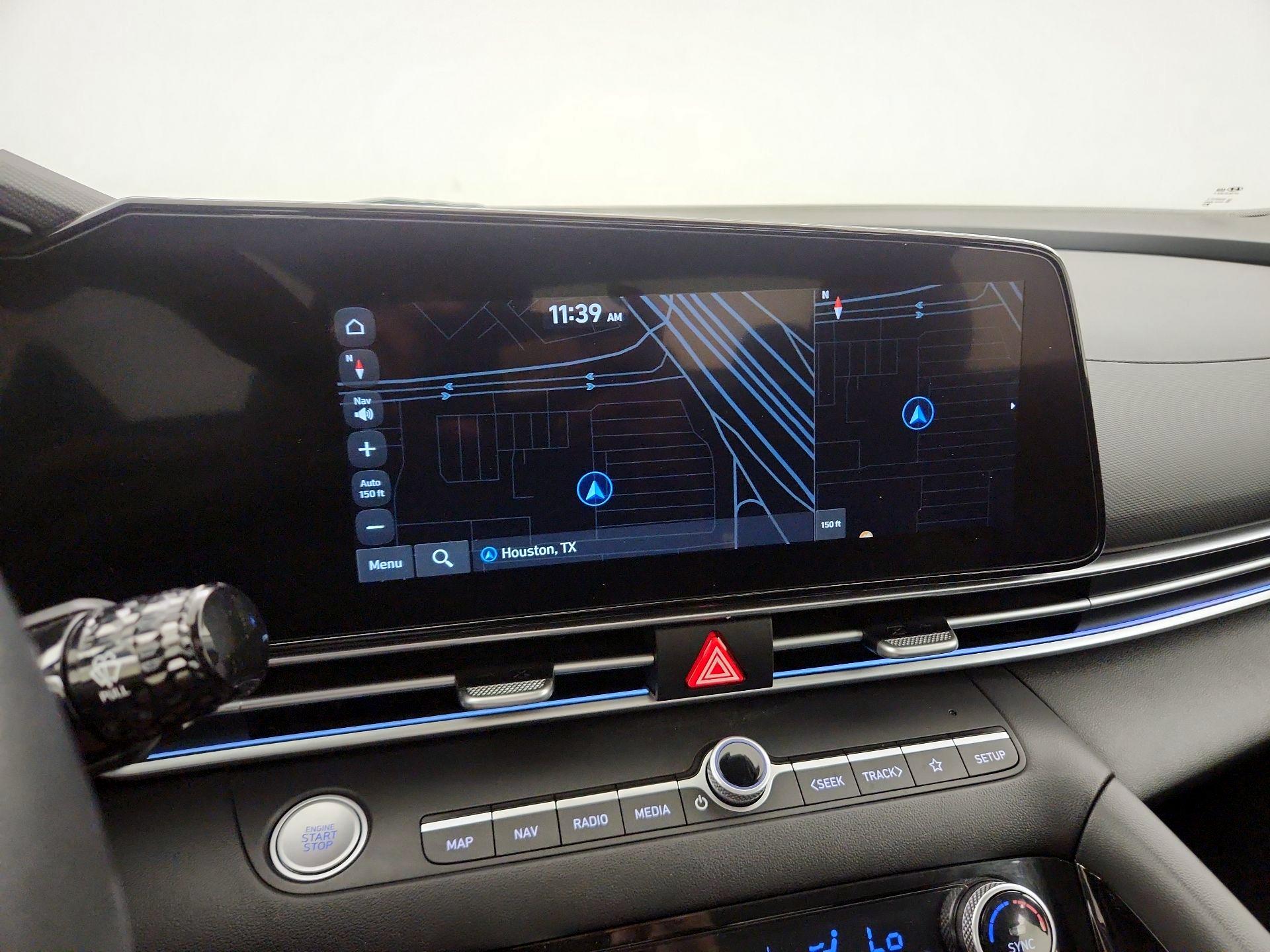 Thumbnail: 2025 Hyundai Elantra - 14