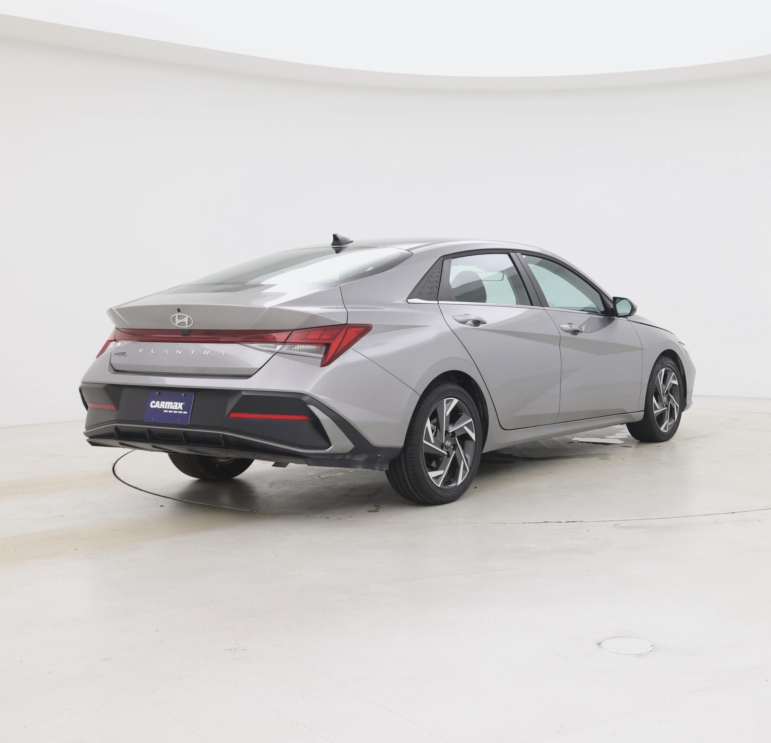 Thumbnail: 2025 Hyundai Elantra - 8