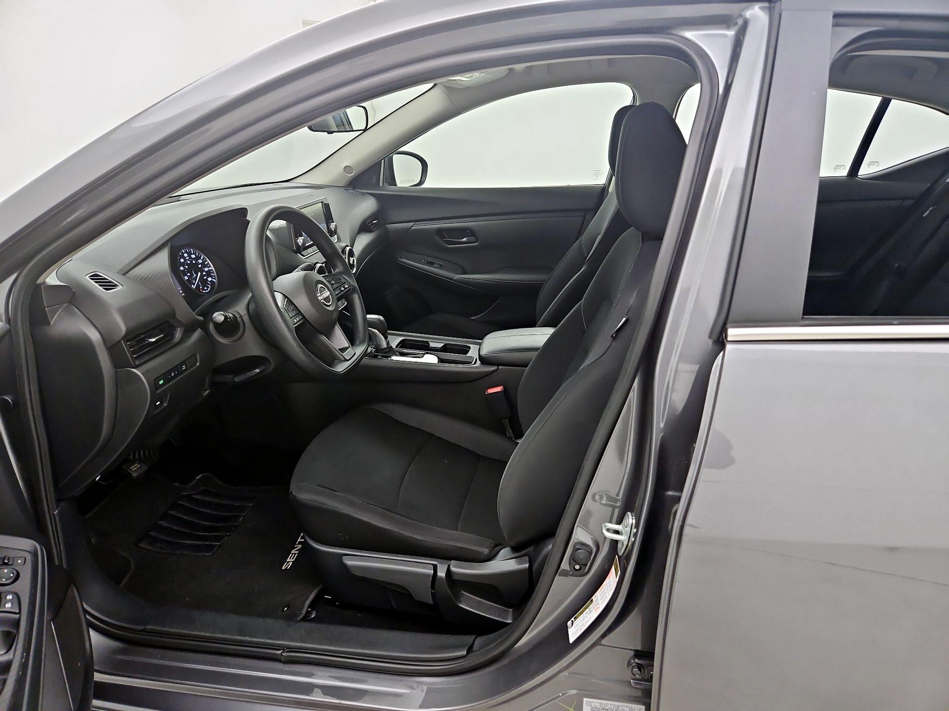 Thumbnail: 2025 Nissan Sentra - 11