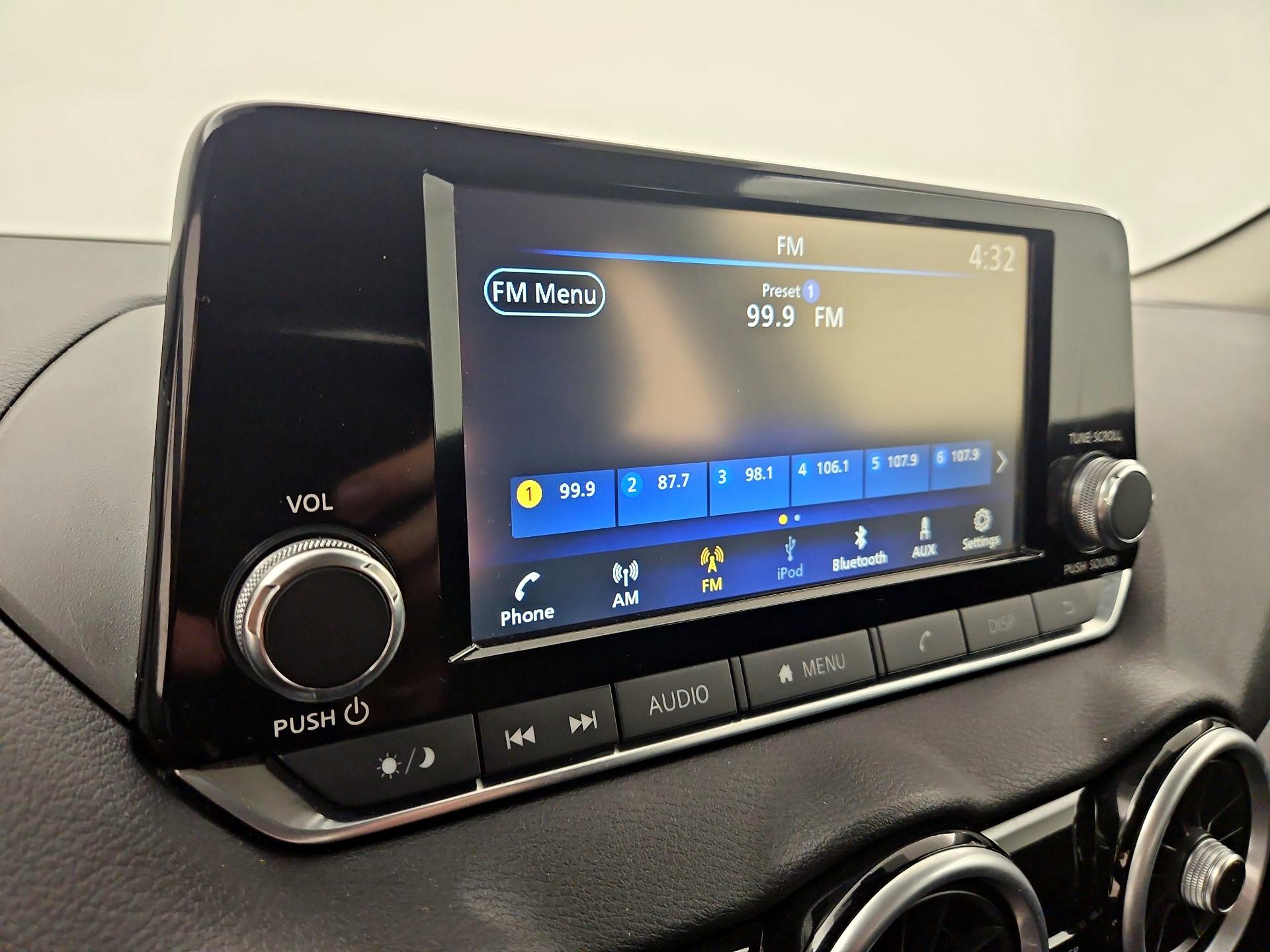 Thumbnail: 2025 Nissan Sentra - 15