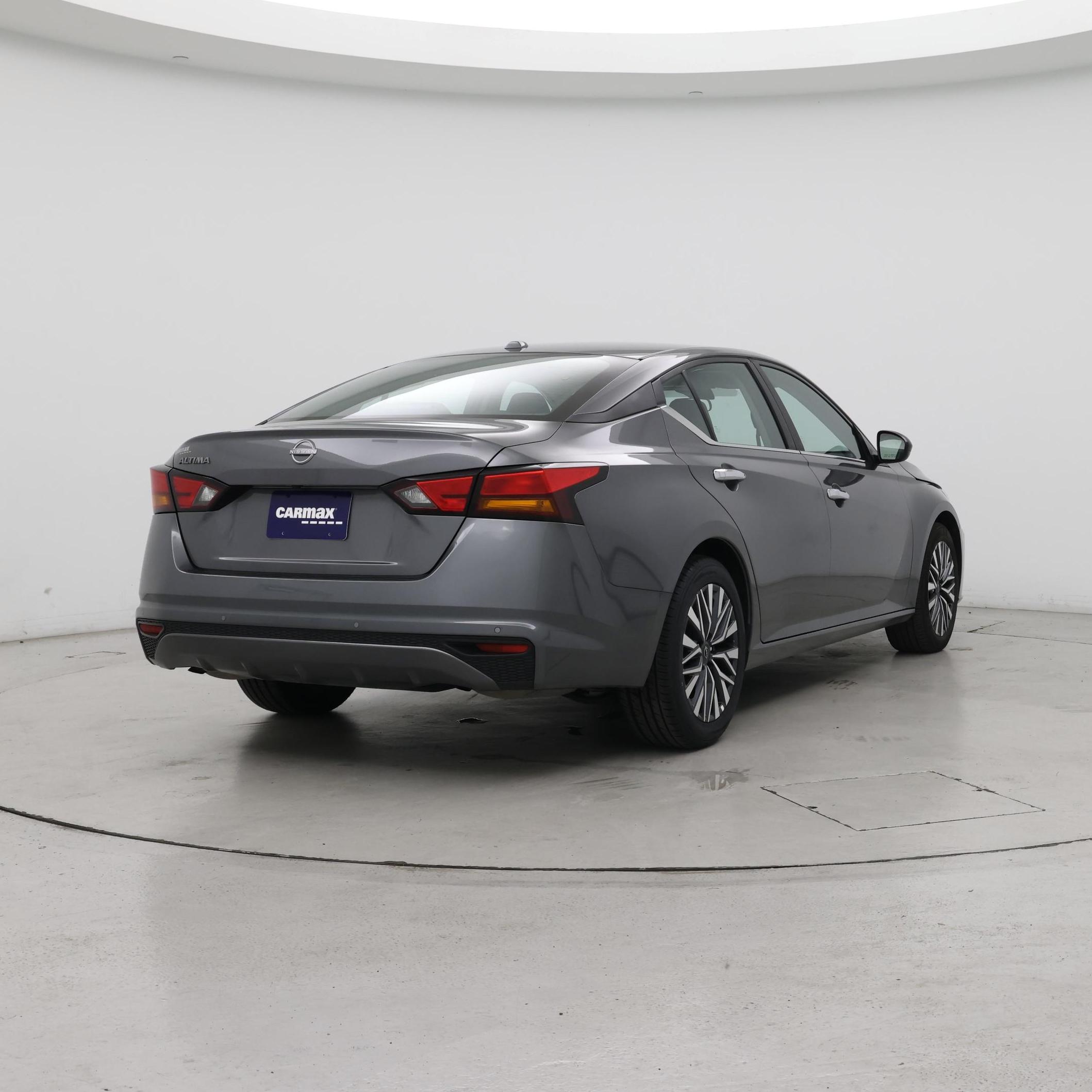 Thumbnail: 2025 Nissan Altima - 8