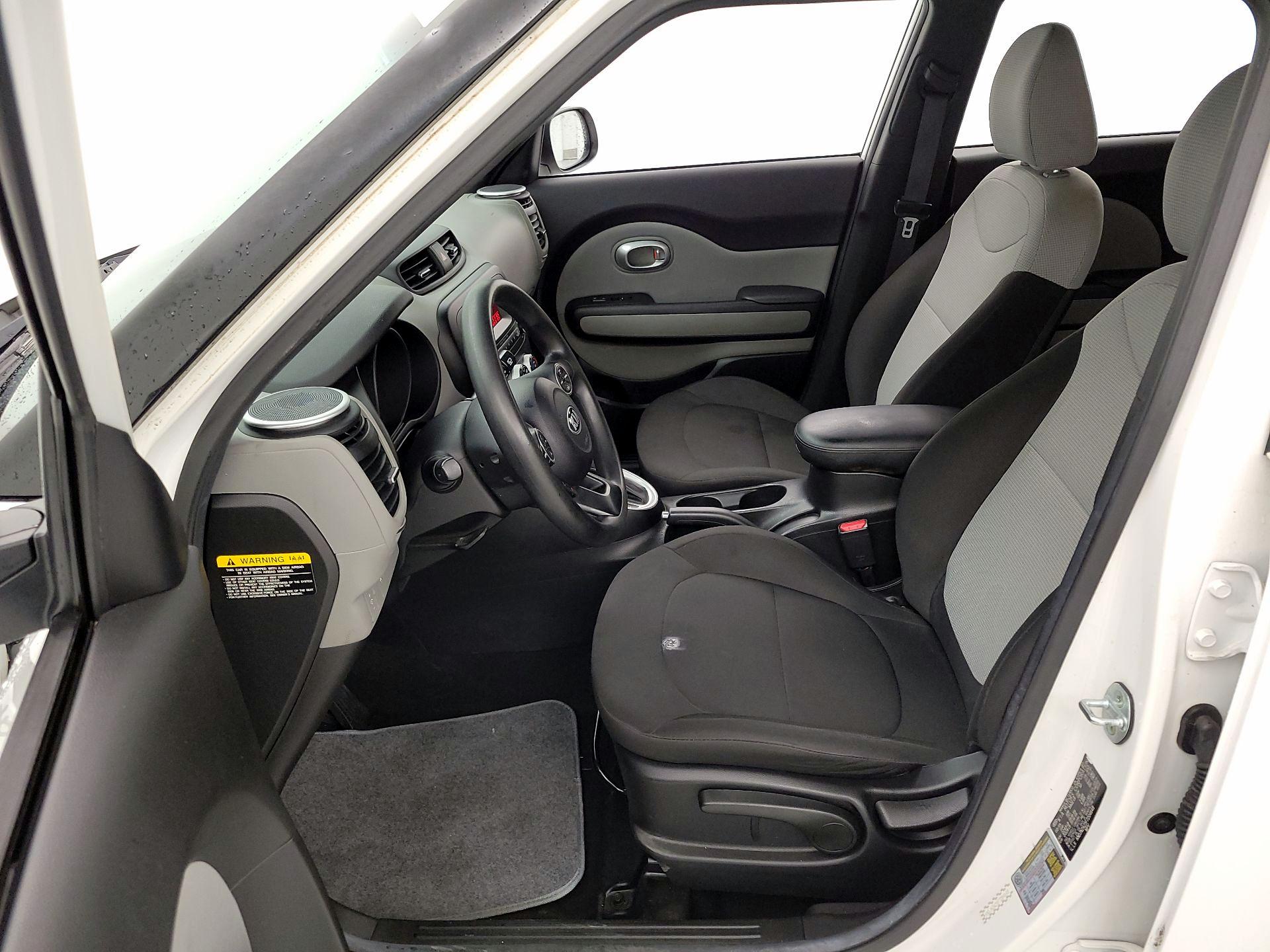 Thumbnail: 2015 Kia Soul - 11