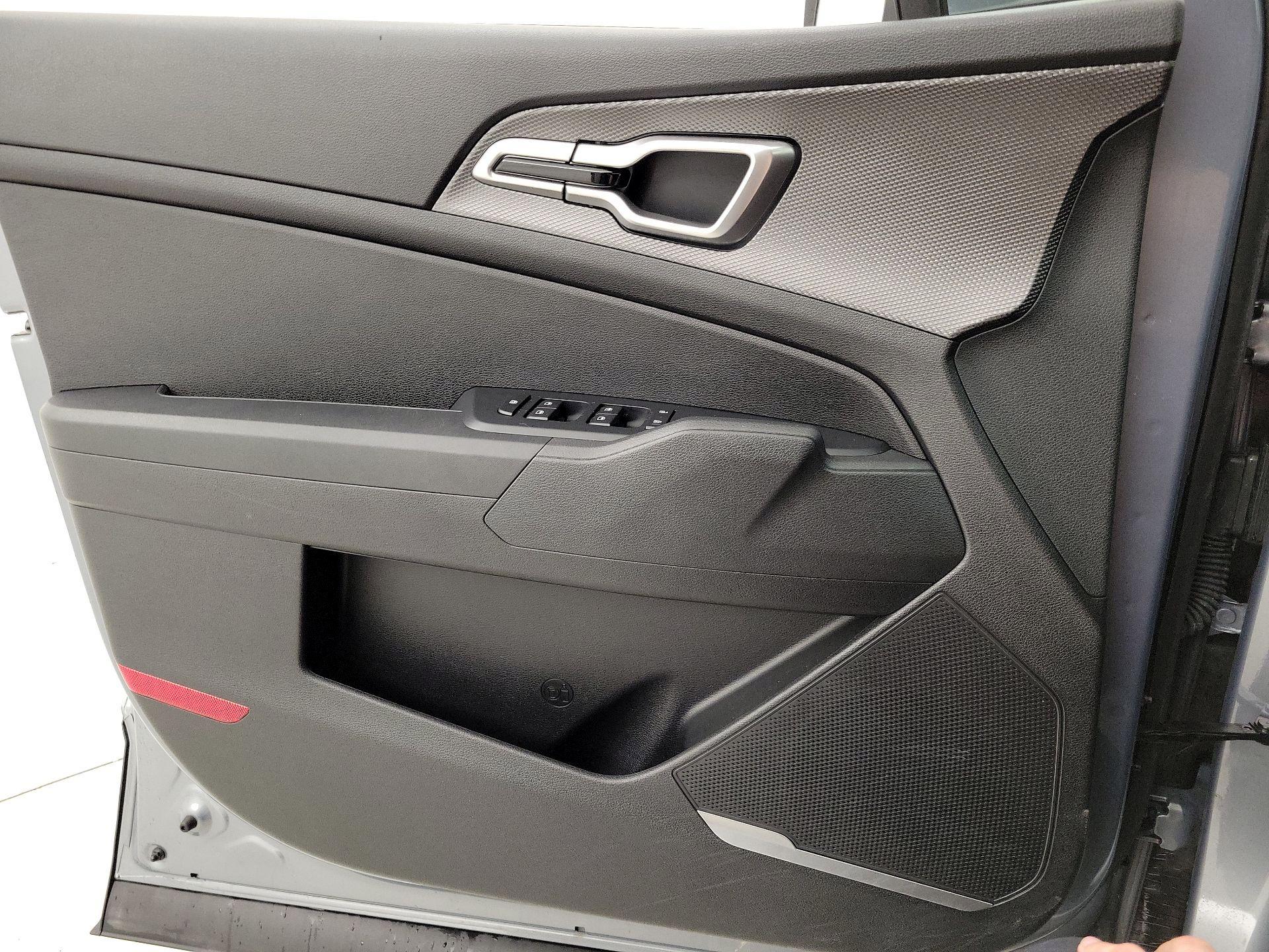 Thumbnail: 2025 Kia Sportage - 12