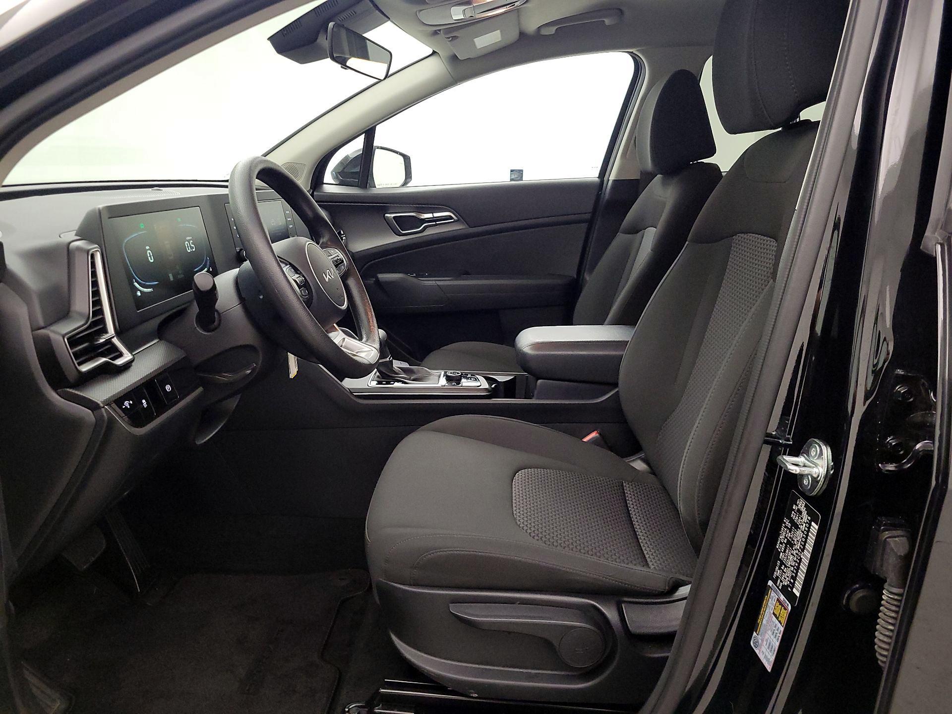 Thumbnail: 2025 Kia Sportage - 11