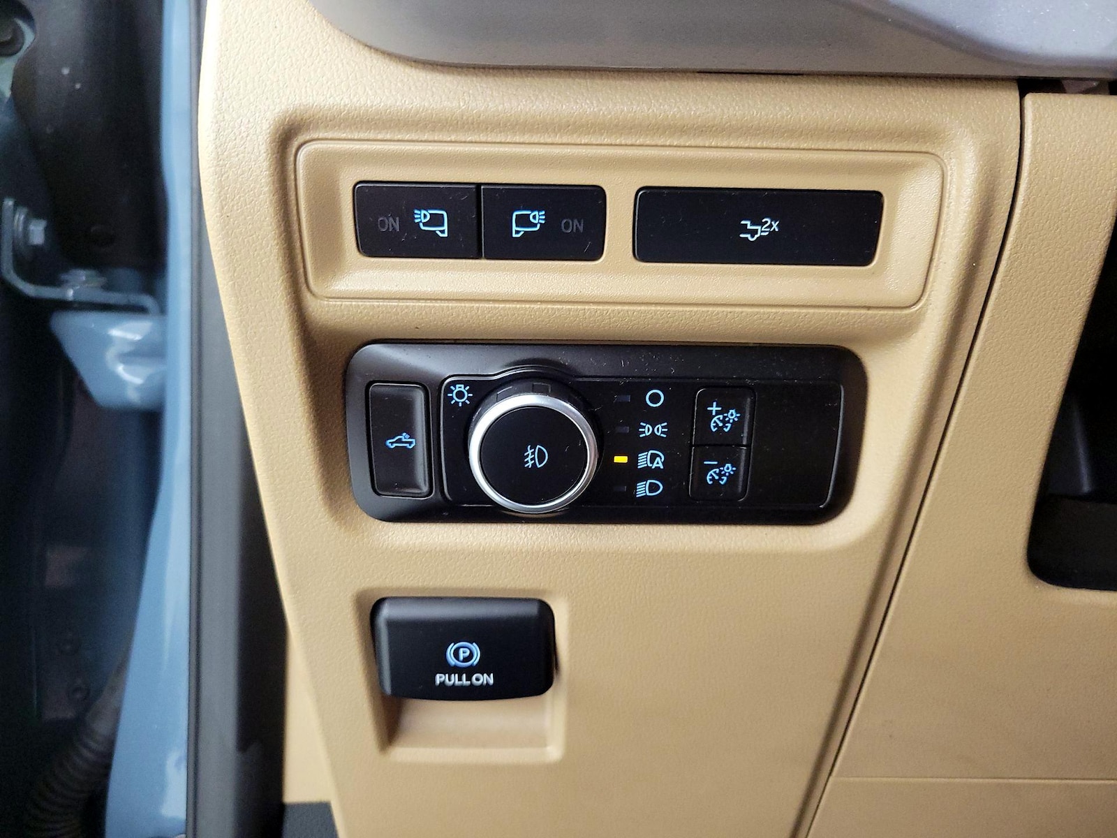 2023 Ford F-150 XLT - Photo 14
