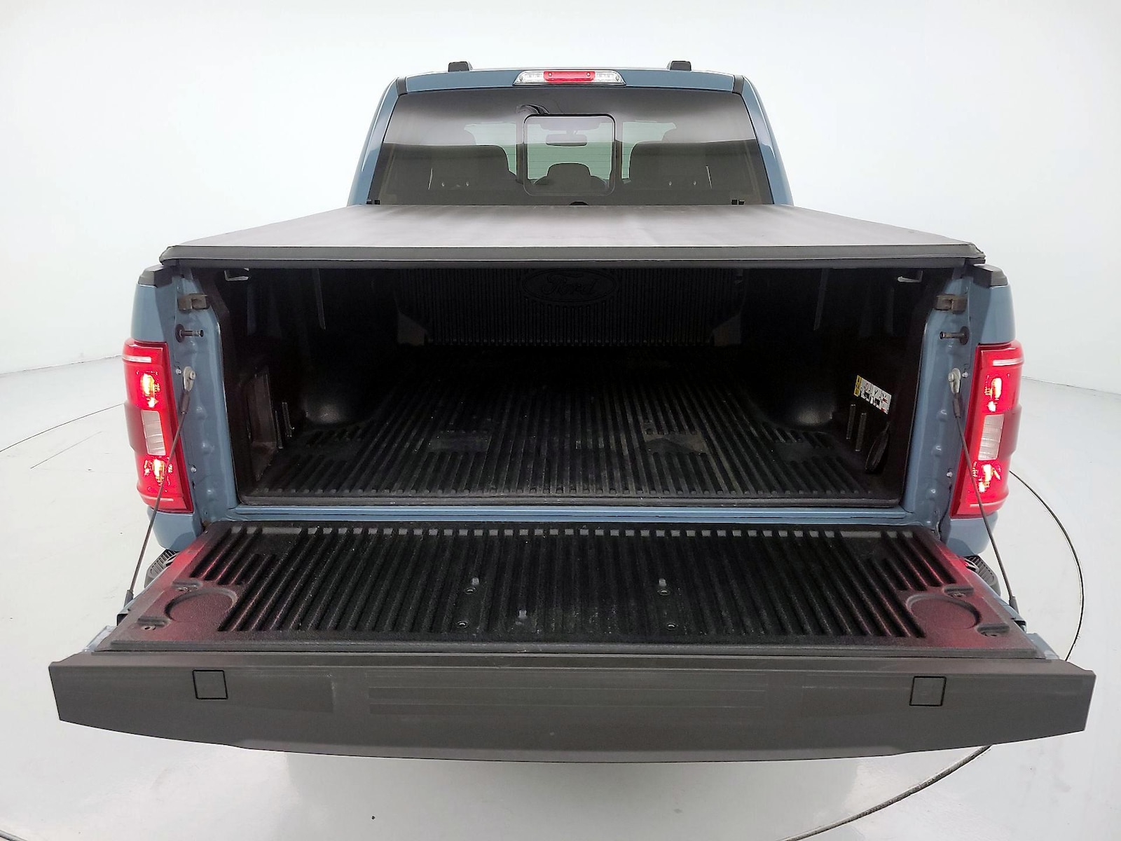 2023 Ford F-150 XLT - Photo 23