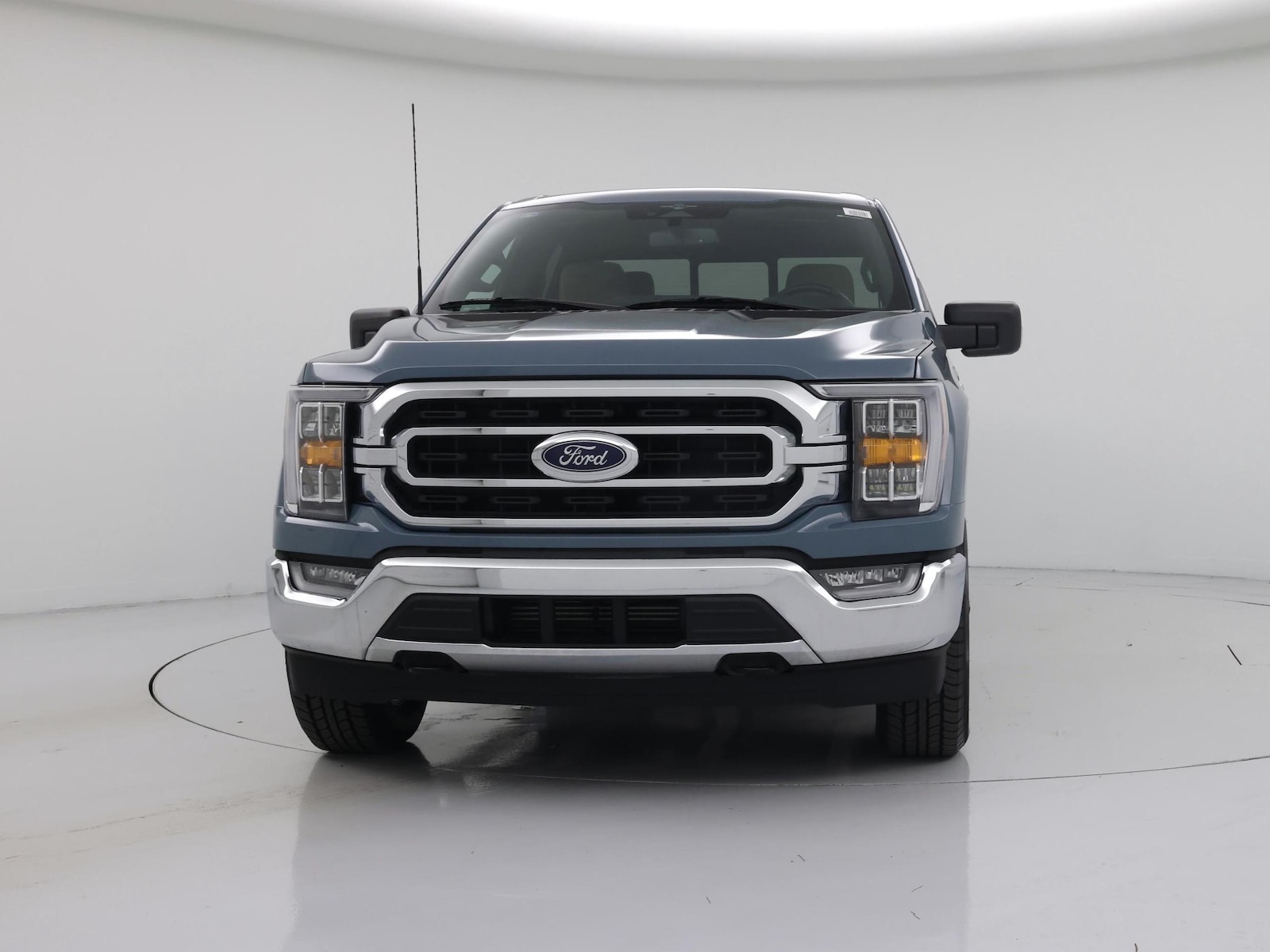 2023 Ford F-150 XLT - Photo 6