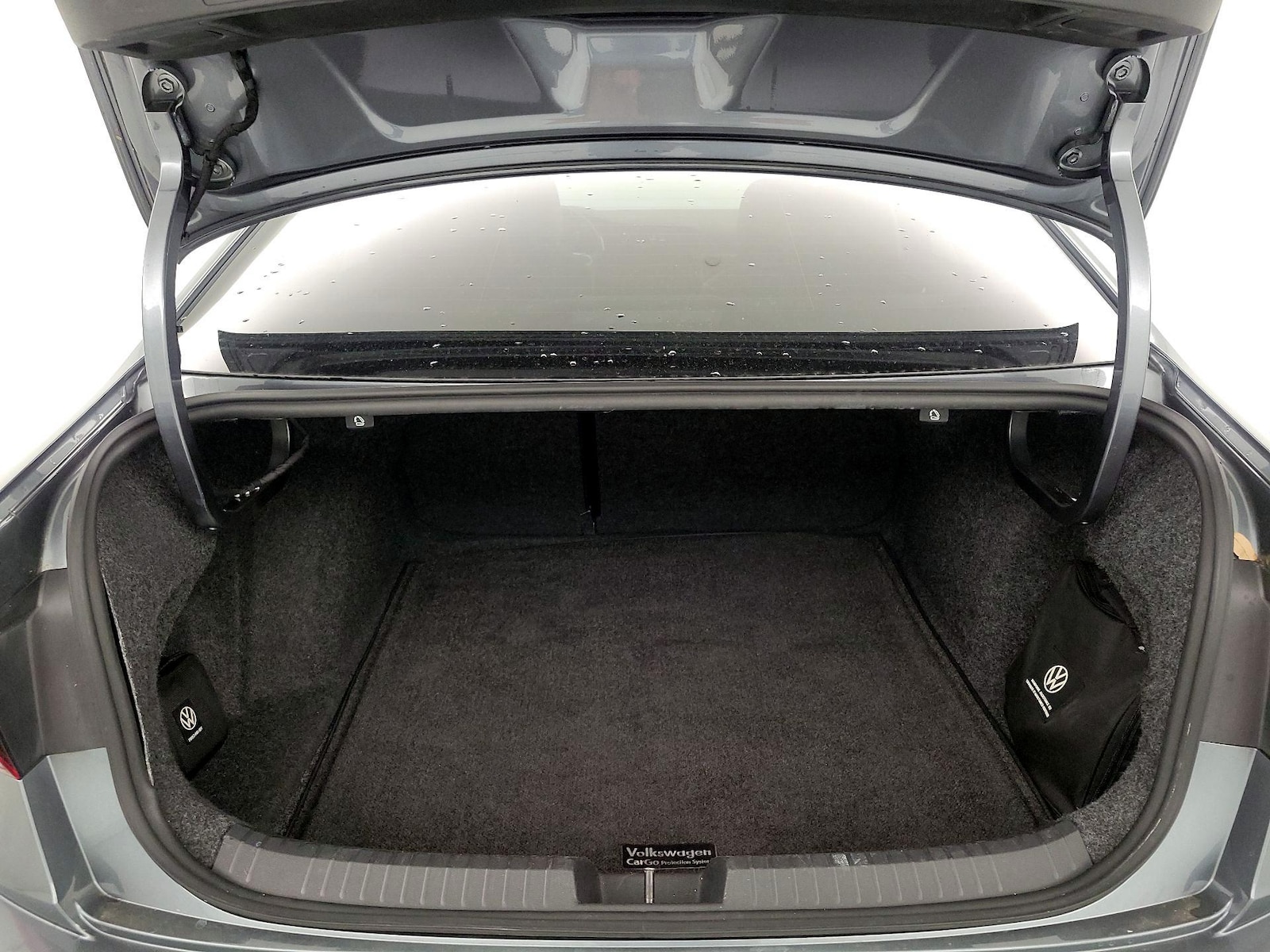 2022 Volkswagen Jetta SE - Photo 21