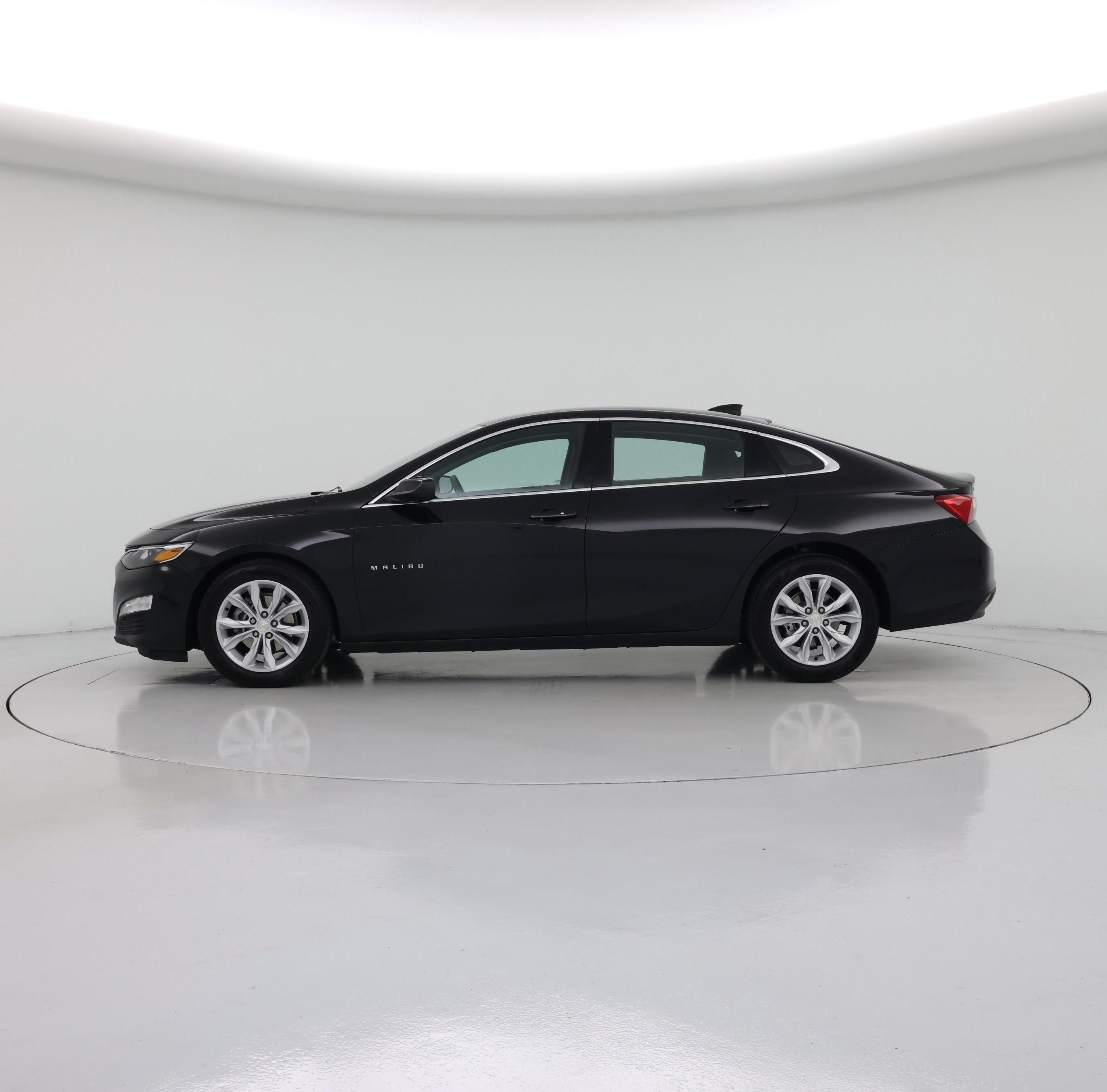 Thumbnail: 2025 Chevrolet Malibu - 3