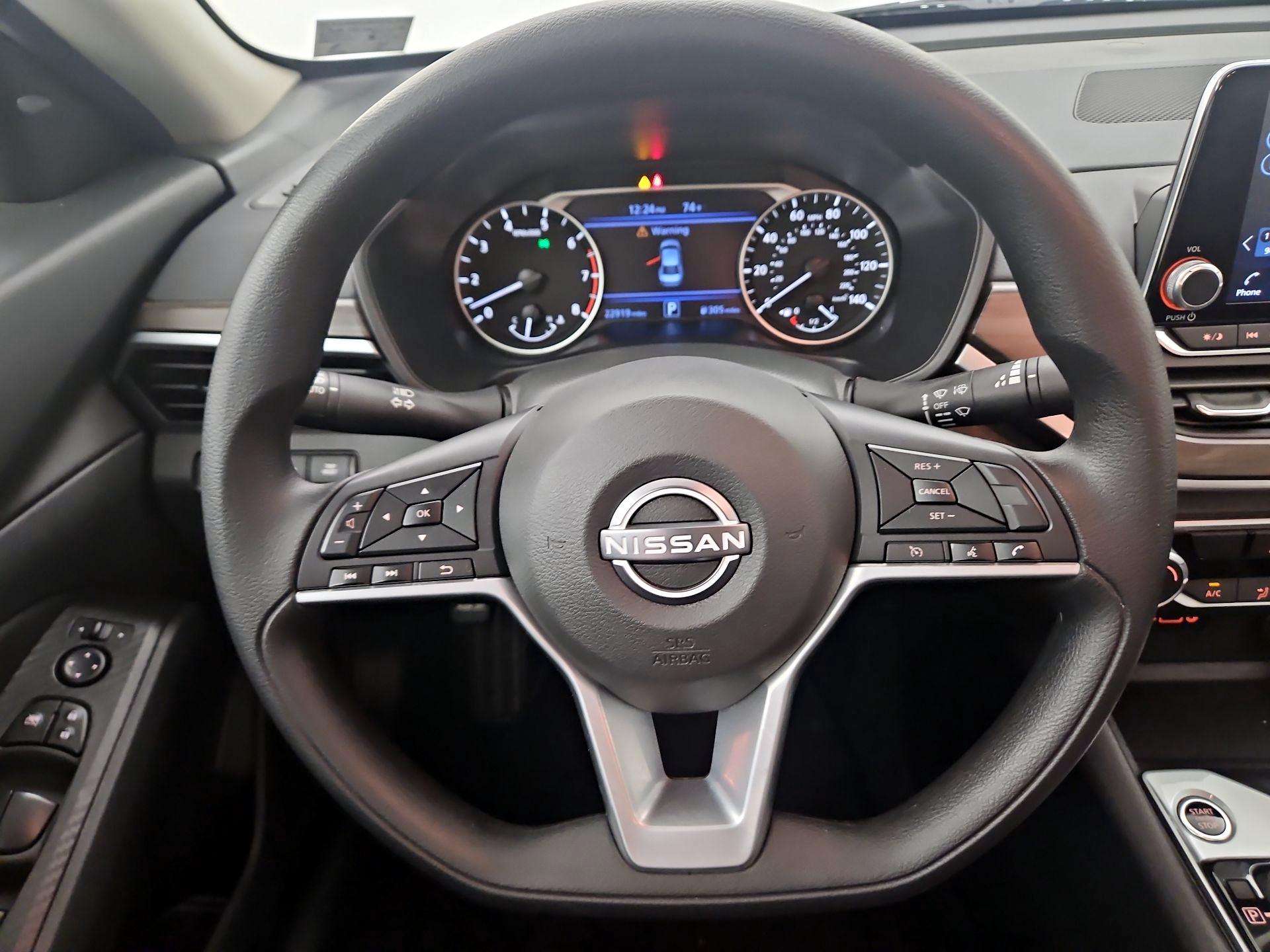 Thumbnail: 2025 Nissan Altima - 10