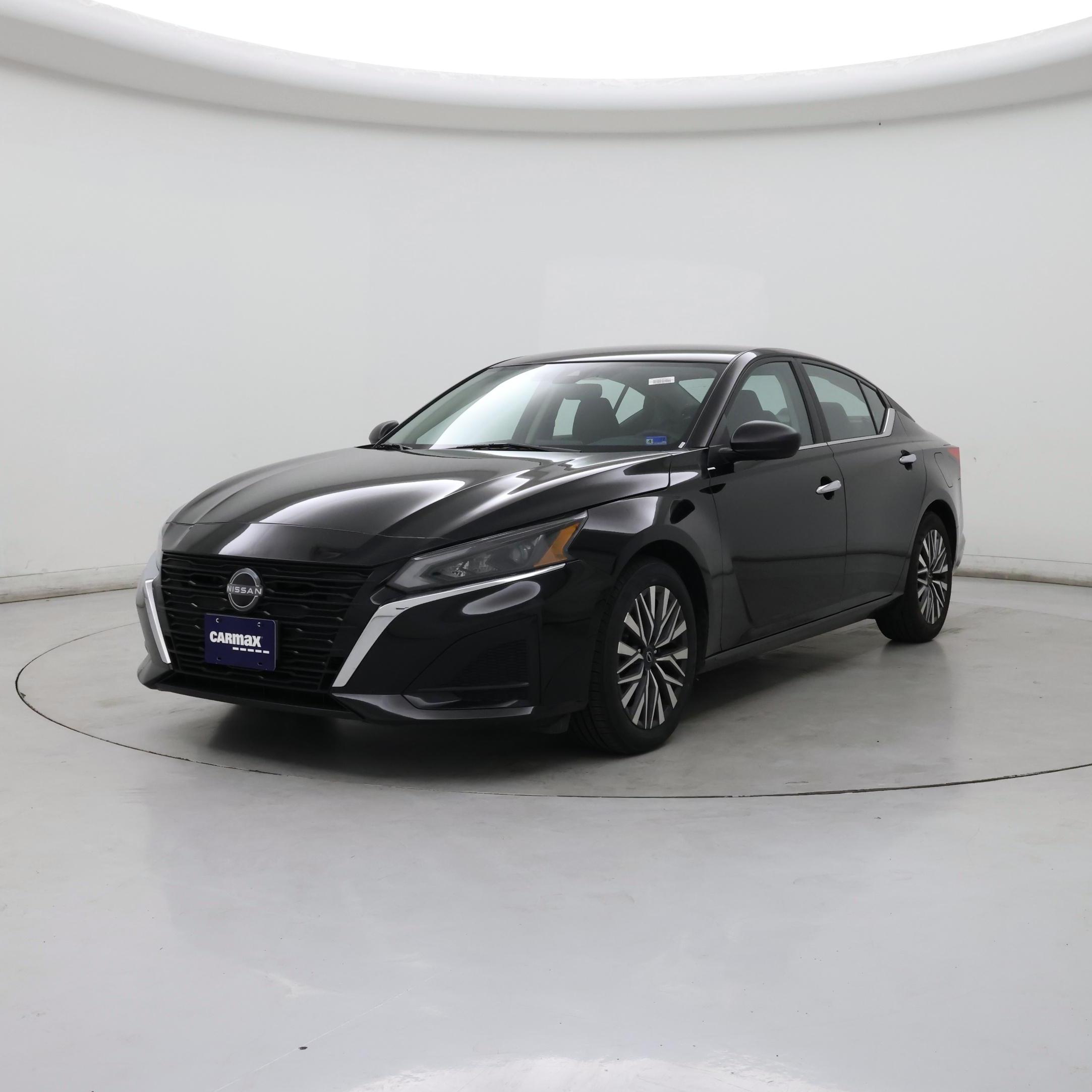 Thumbnail: 2025 Nissan Altima - 4