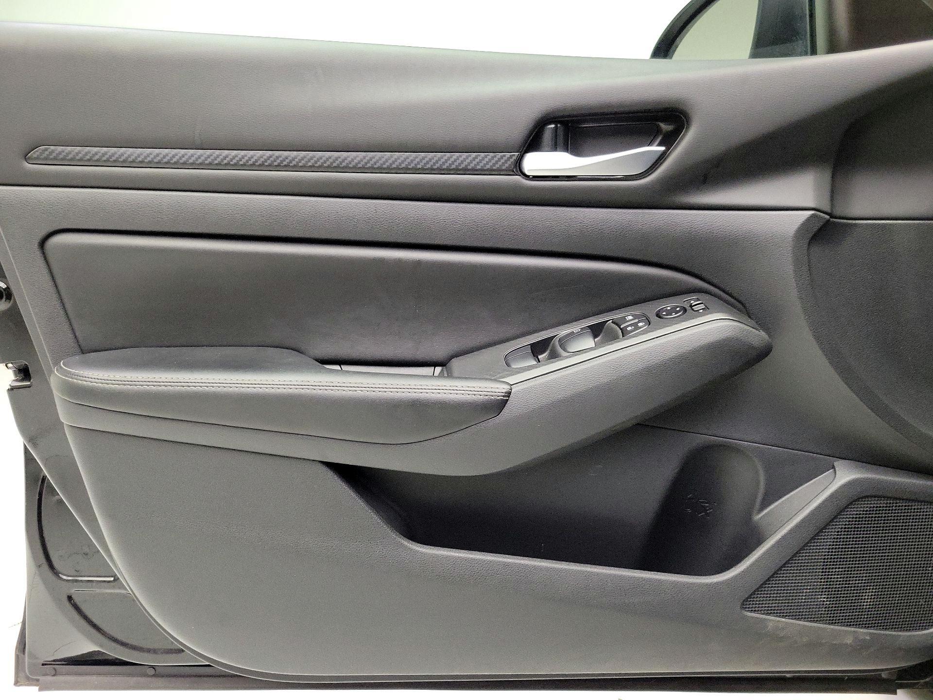 Thumbnail: 2025 Nissan Altima - 12