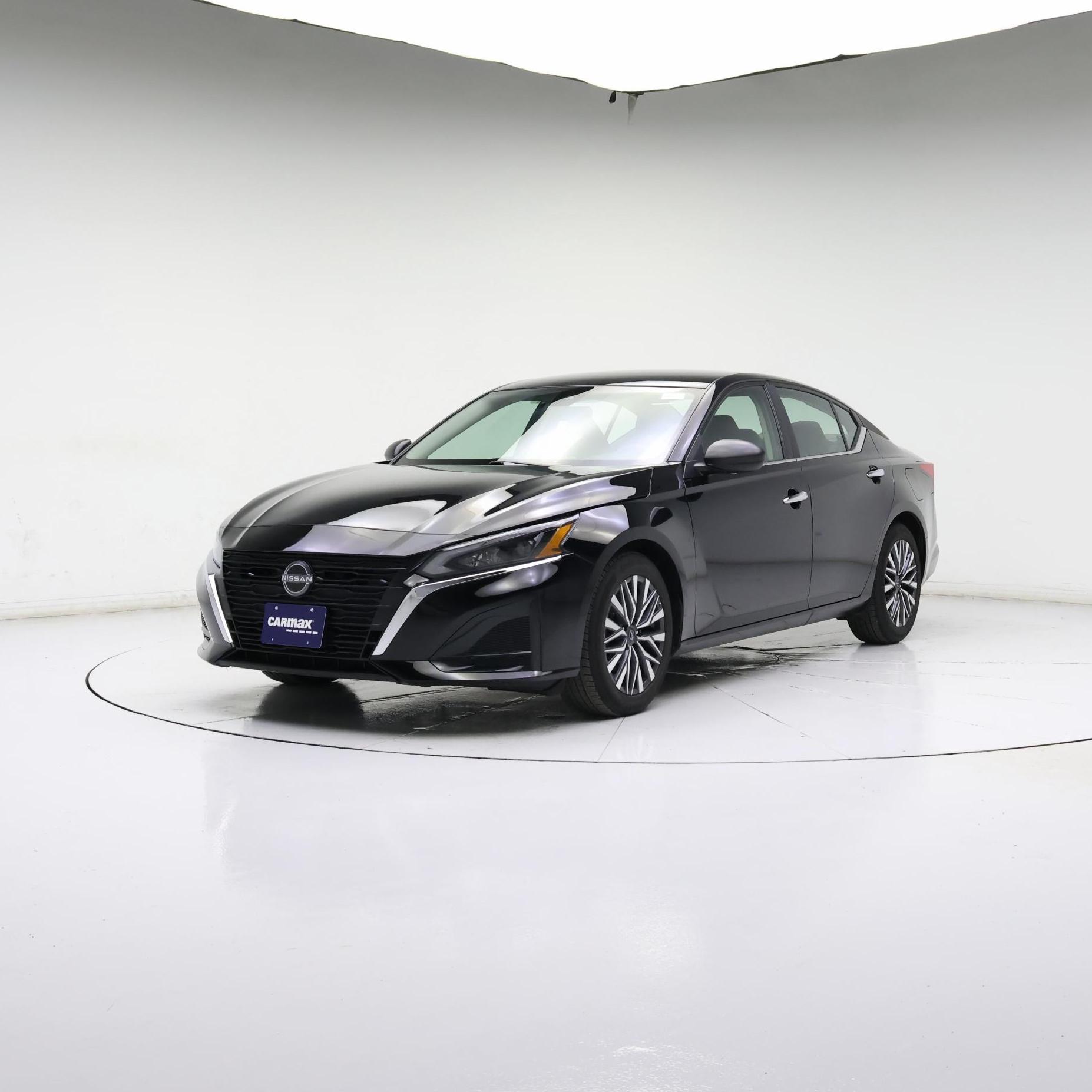 Thumbnail: 2025 Nissan Altima - 4