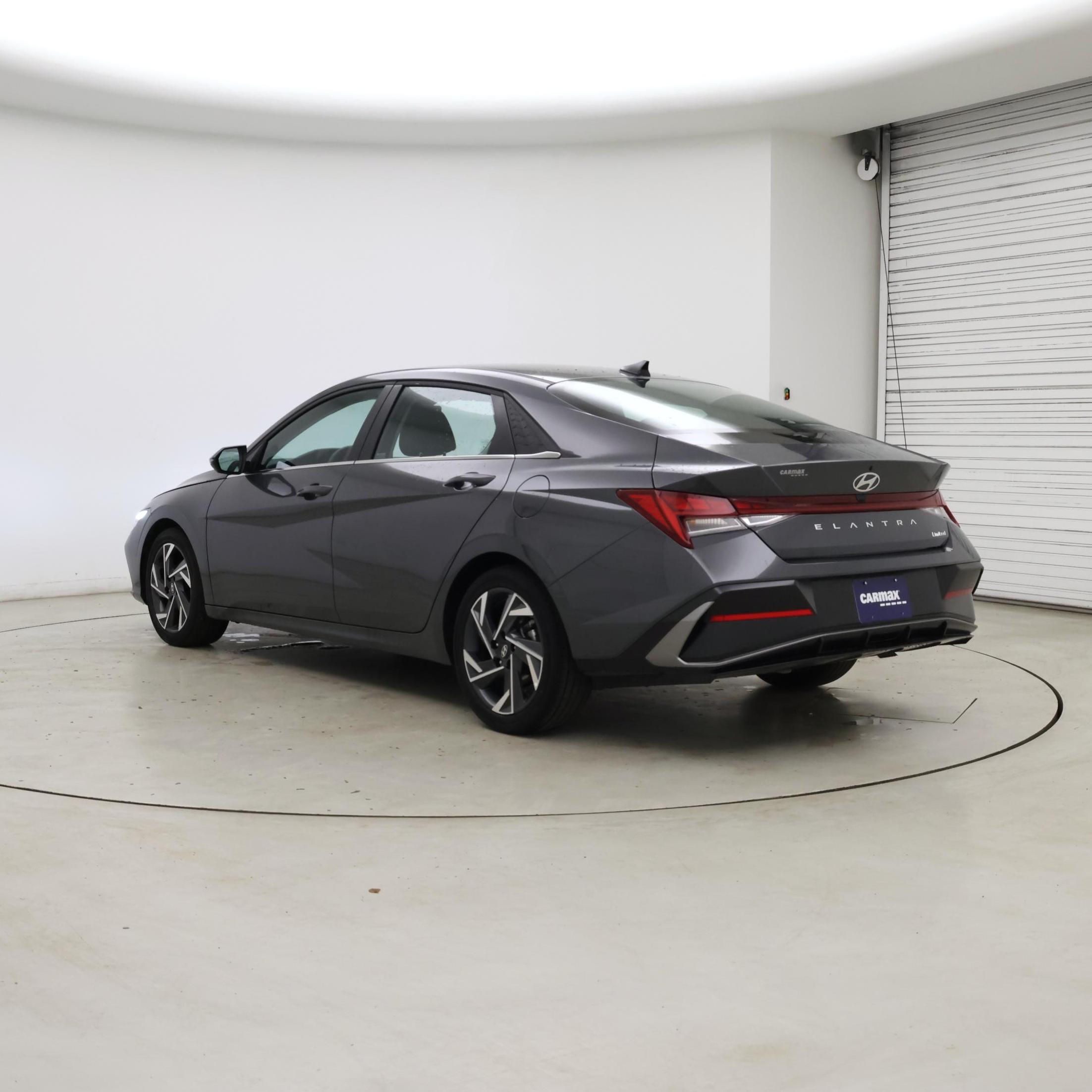 Thumbnail: 2025 Hyundai Elantra - 2