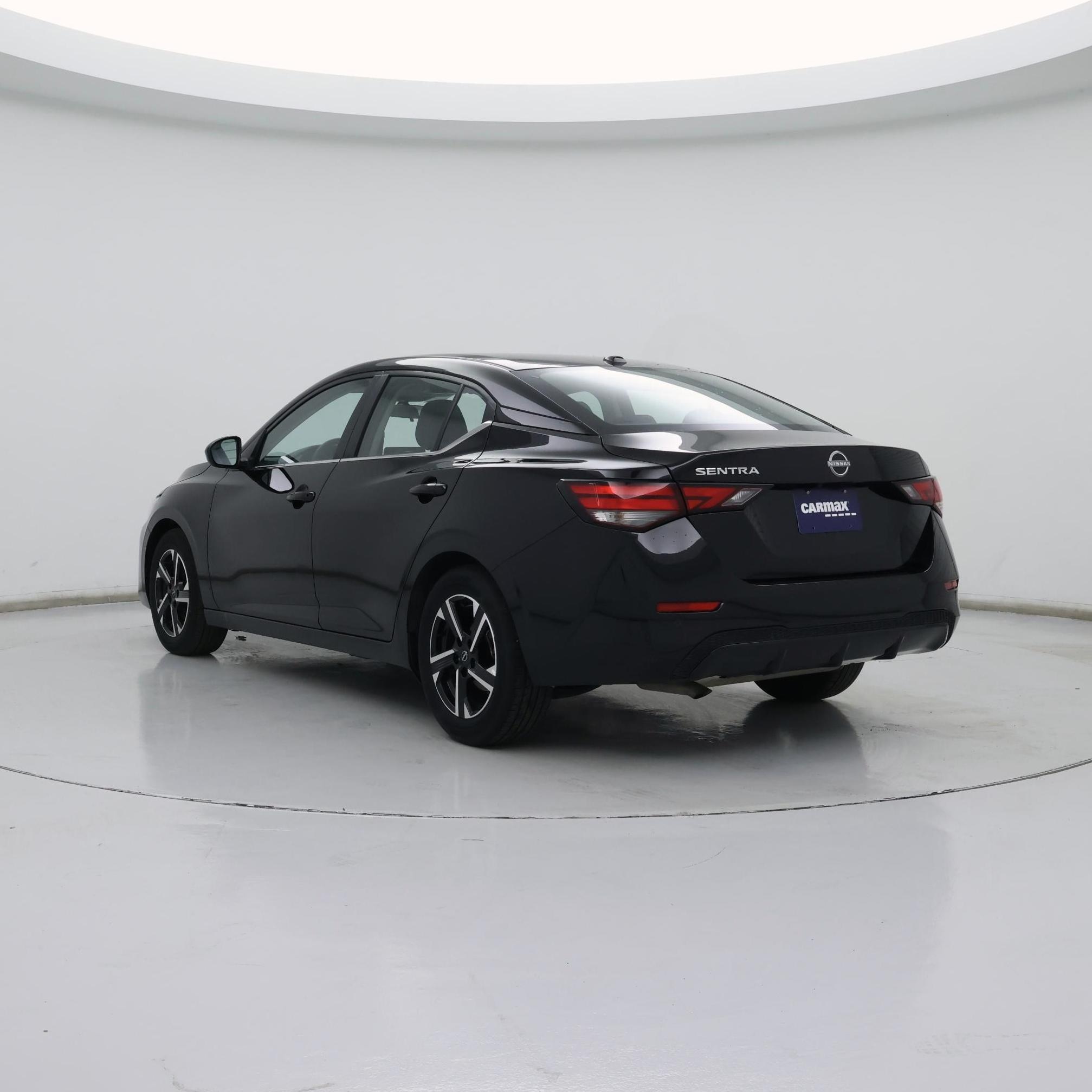 Thumbnail: 2025 Nissan Sentra - 2