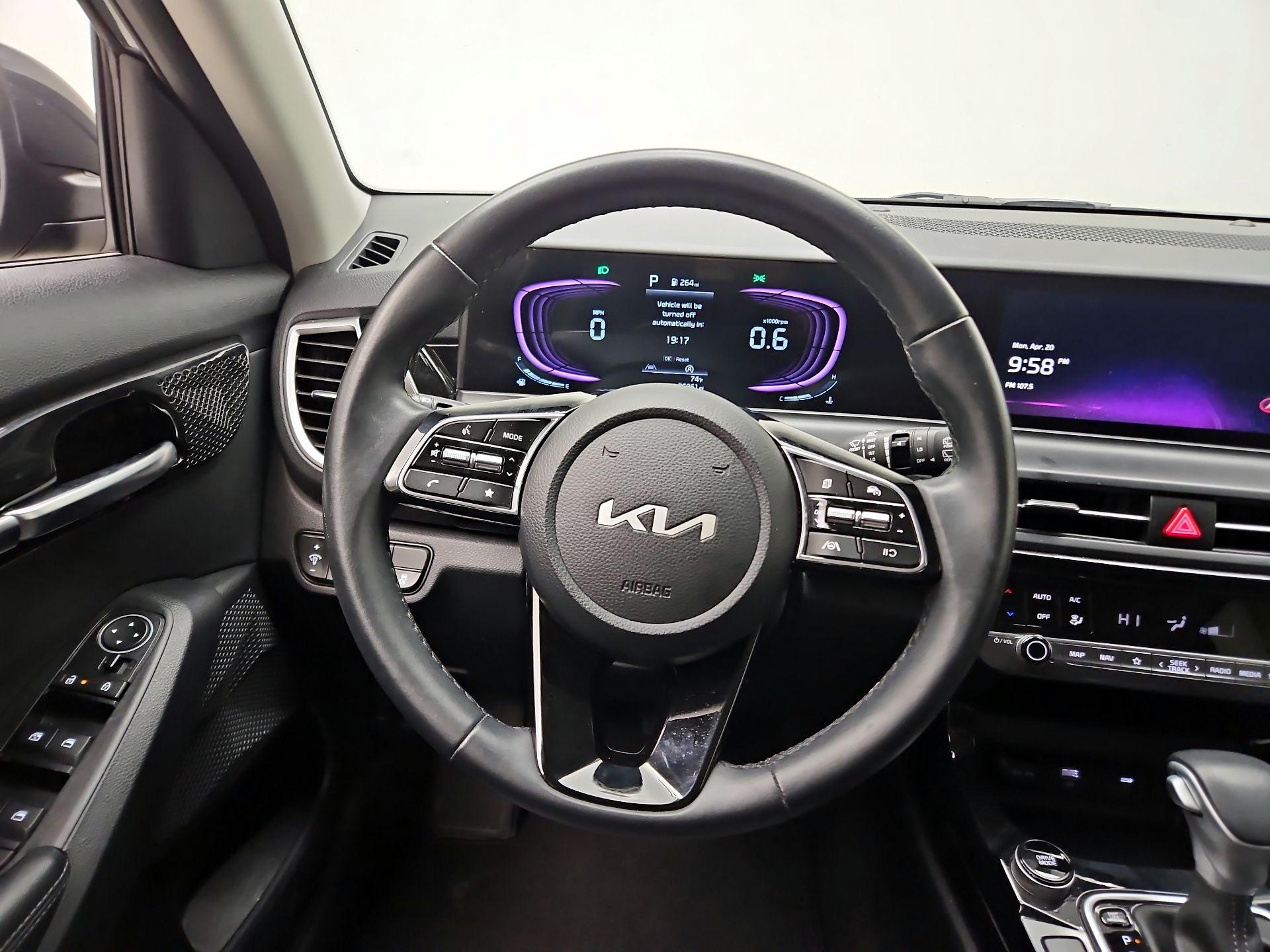 Thumbnail: 2025 Kia Seltos - 10