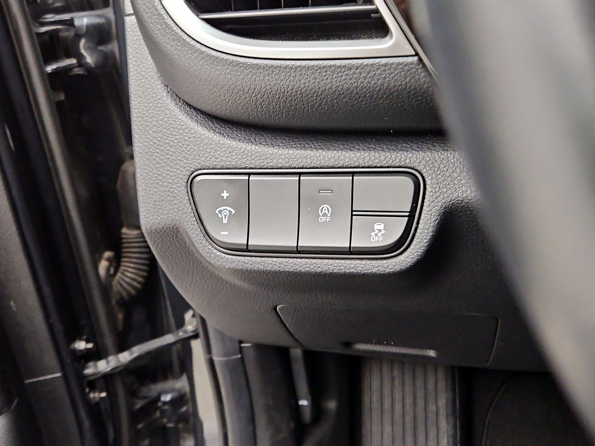 Thumbnail: 2025 Kia Seltos - 13