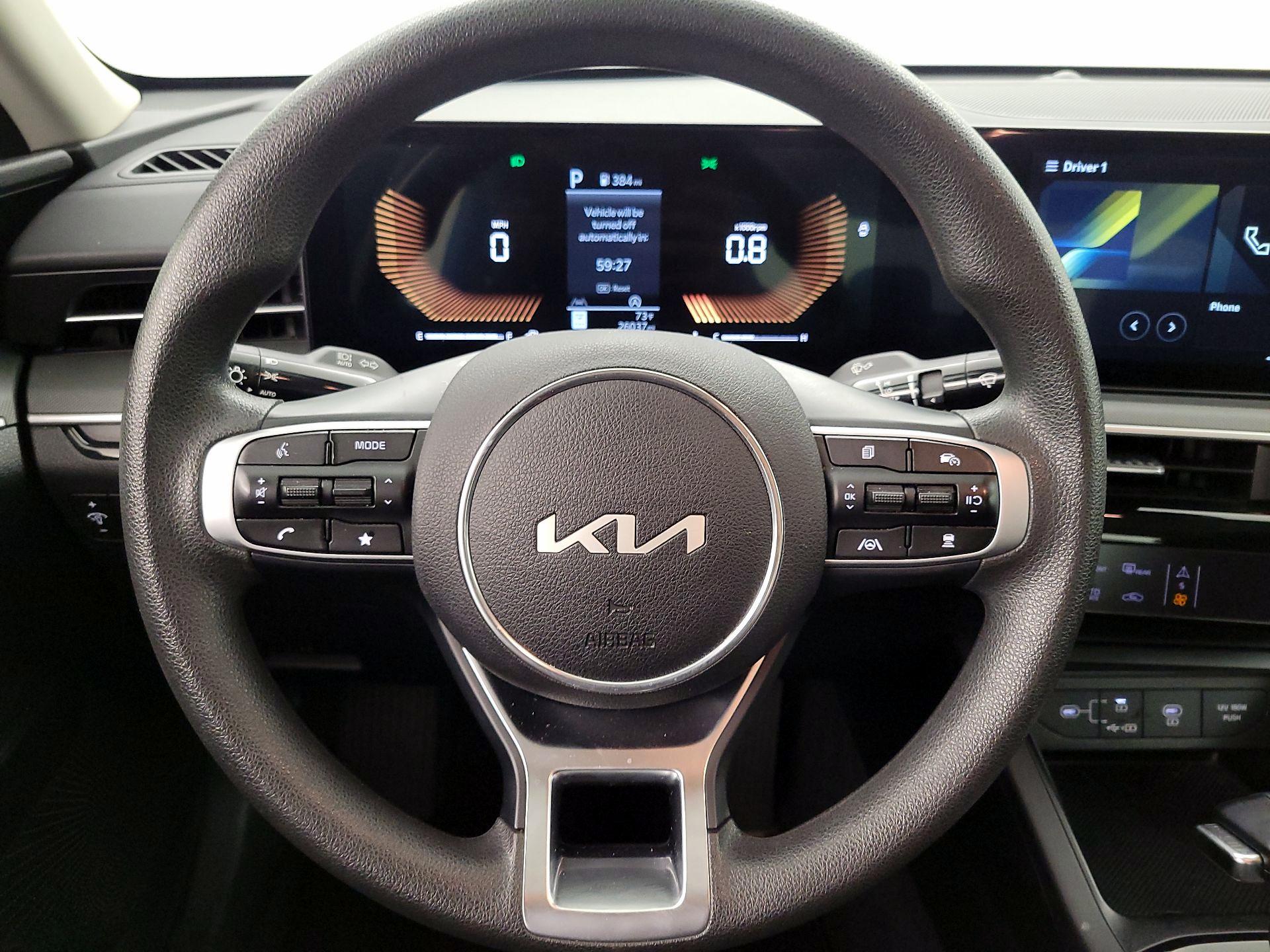 Thumbnail: 2025 Kia K5 - 10