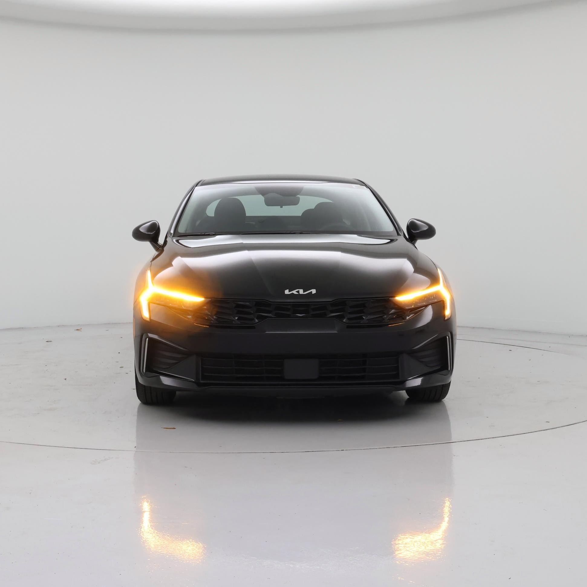 Thumbnail: 2025 Kia K5 - 5