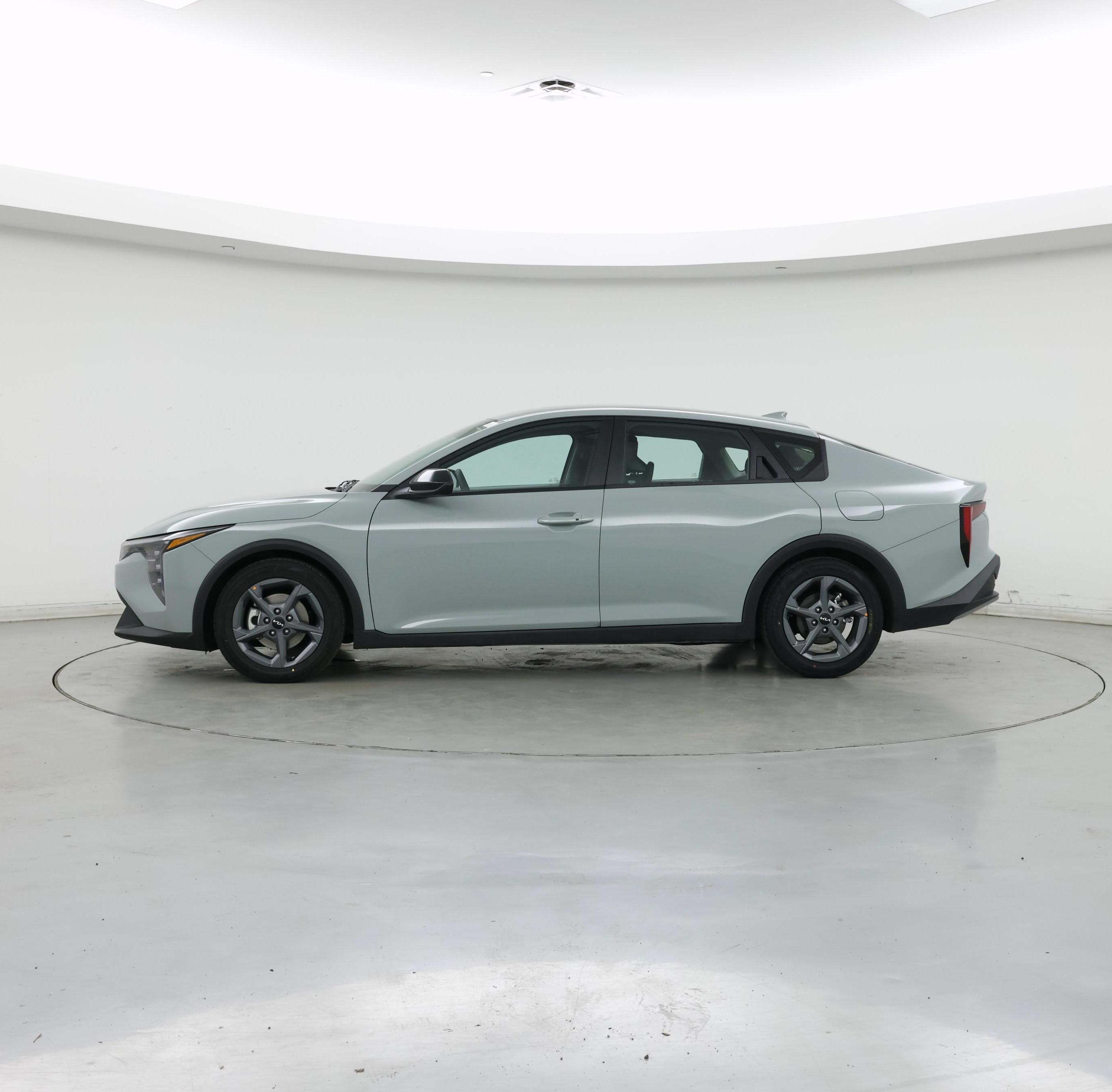 Thumbnail: 2025 Kia K4 - 3