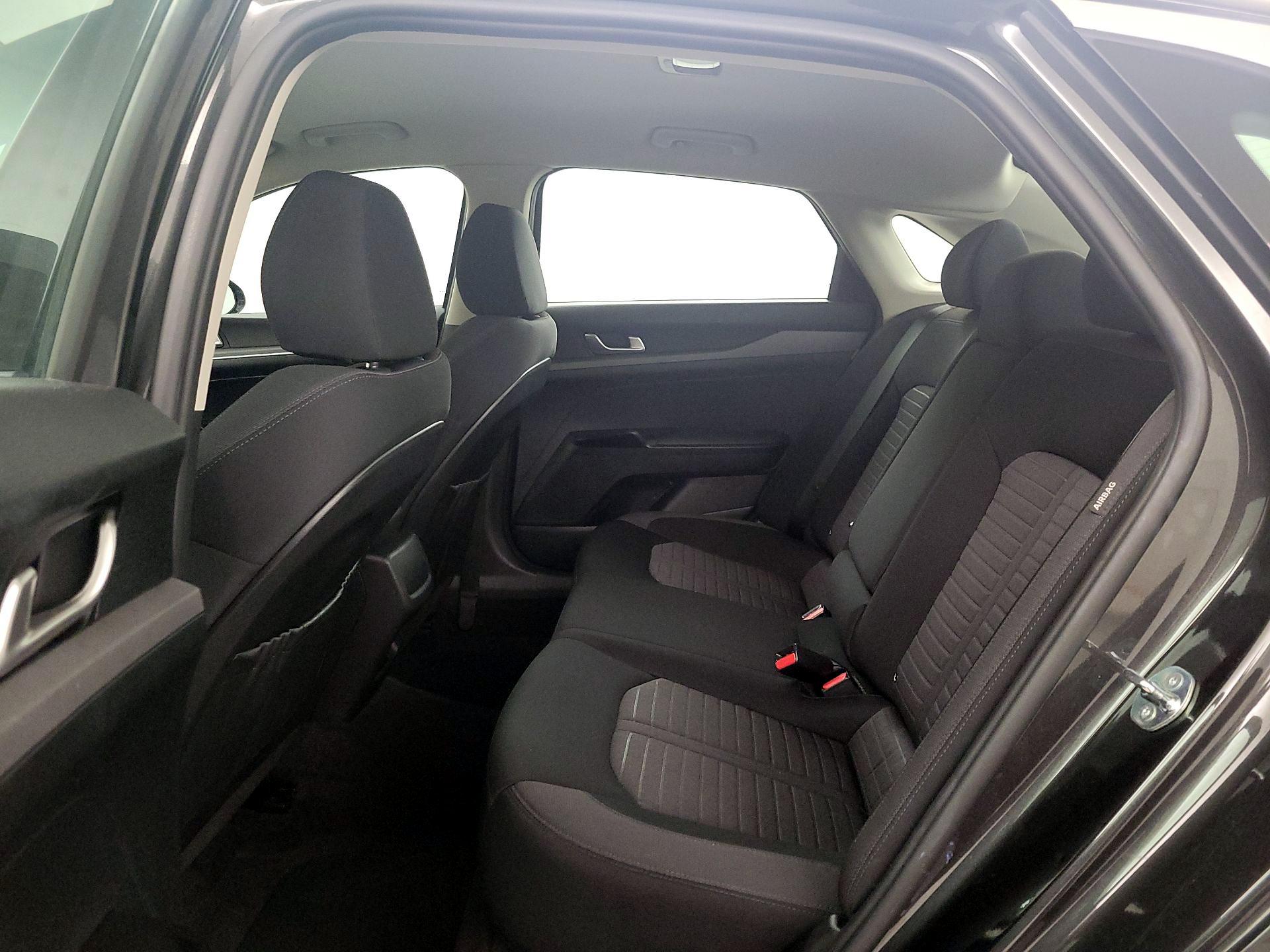 Thumbnail: 2025 Kia K5 - 19