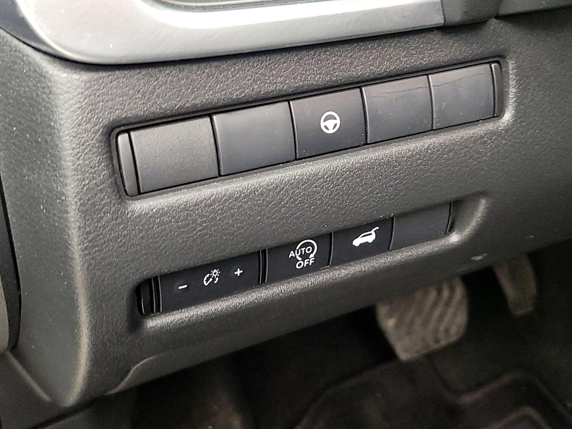 Thumbnail: 2025 Nissan Rogue - 13