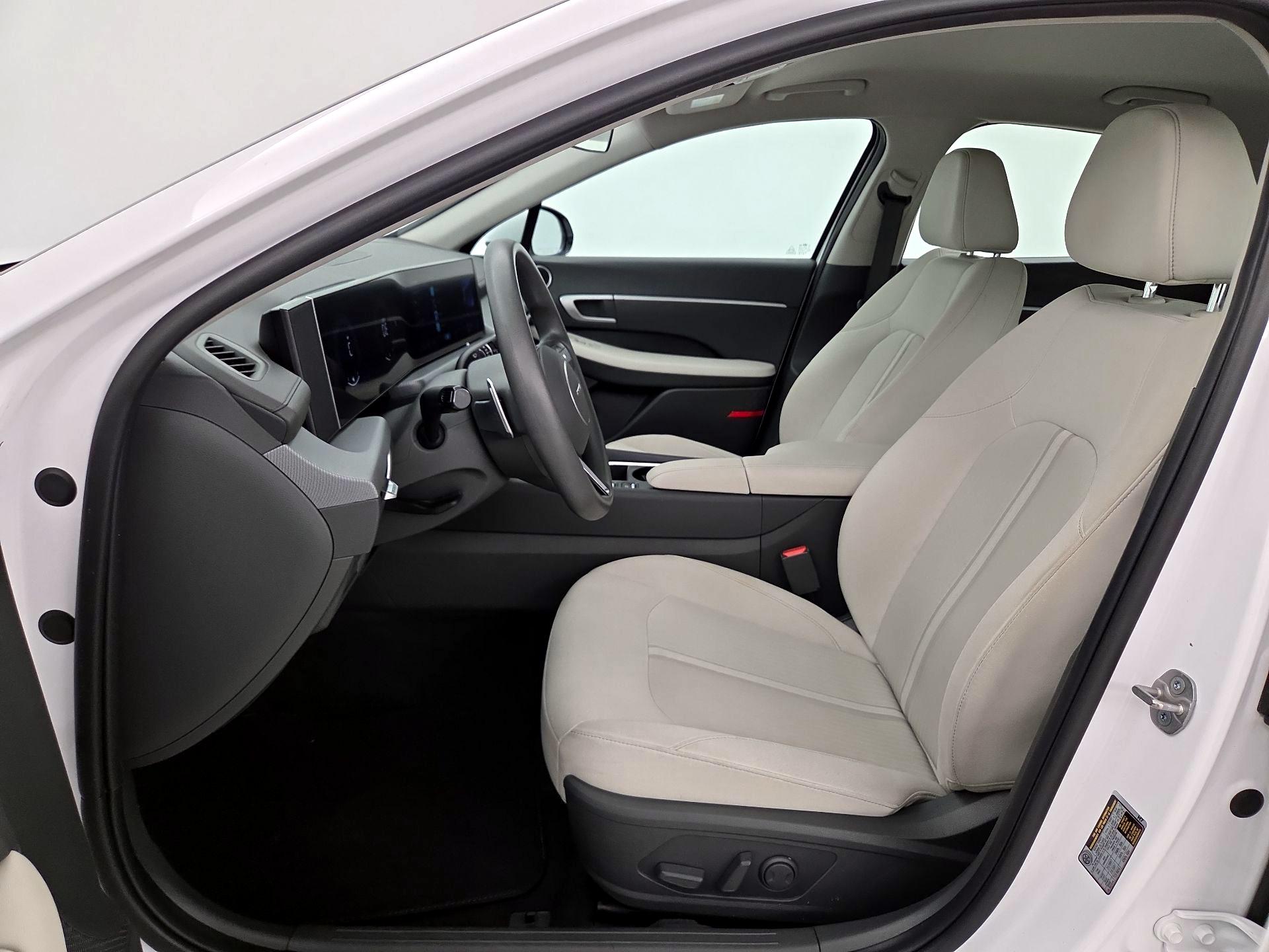 Thumbnail: 2025 Hyundai Sonata - 11