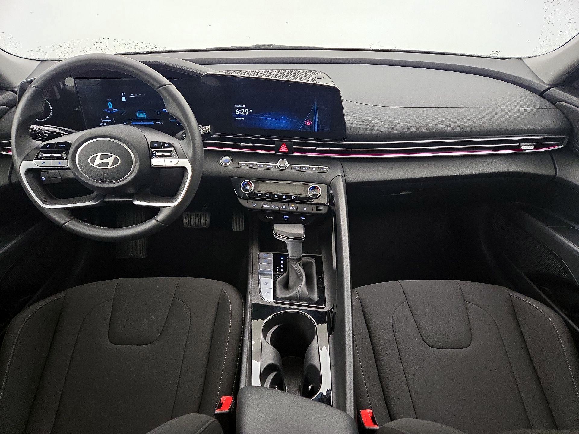 Thumbnail: 2025 Hyundai Elantra - 9