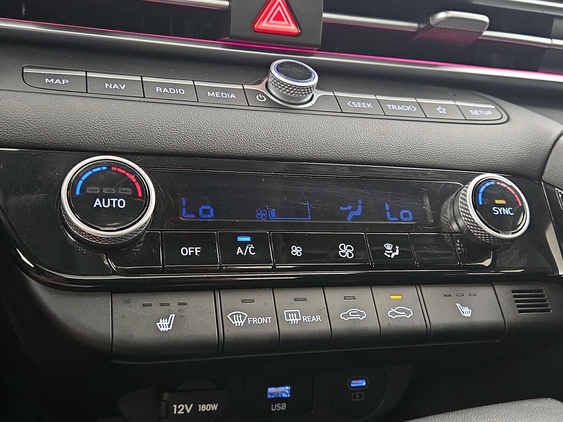 Thumbnail: 2025 Hyundai Elantra - 17