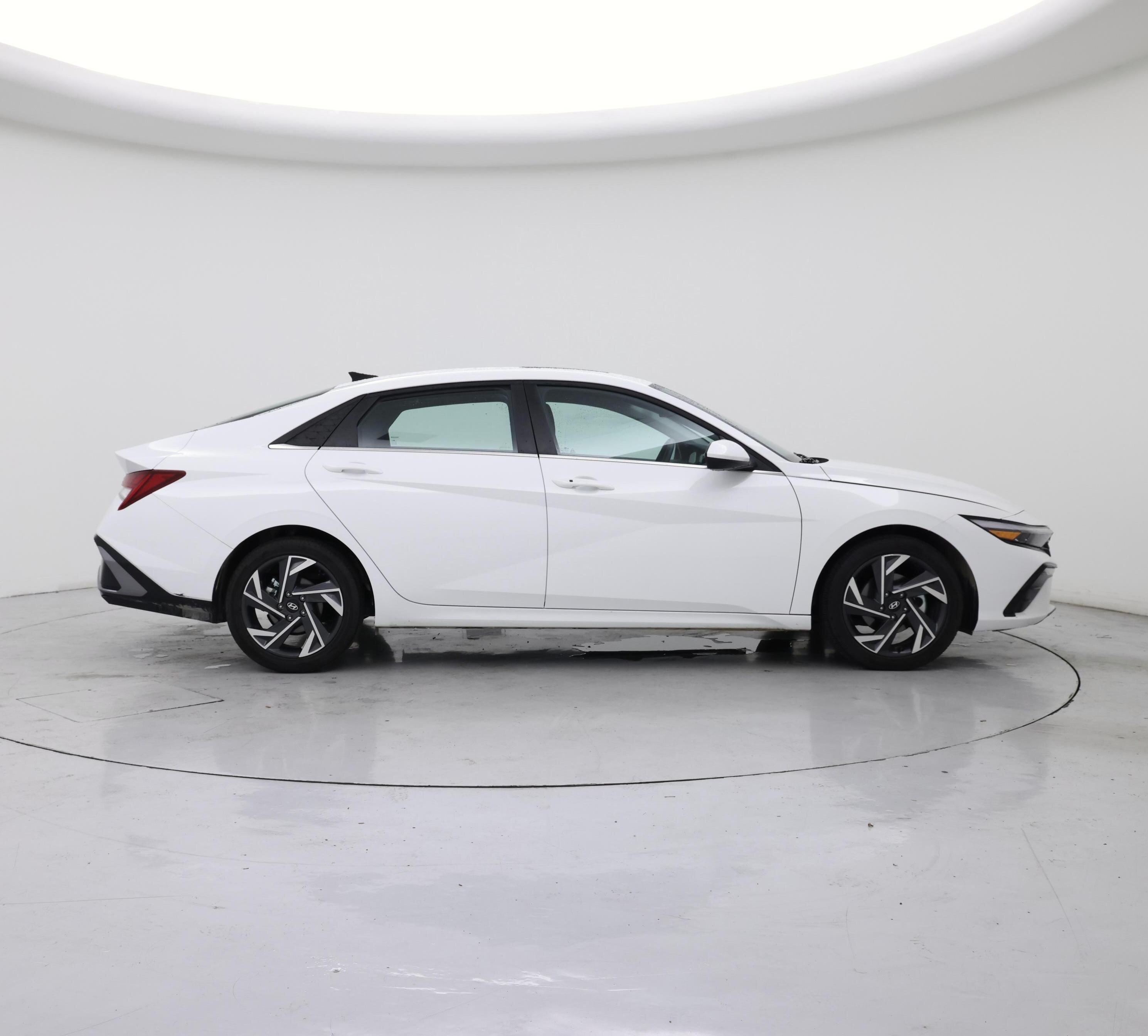 Thumbnail: 2025 Hyundai Elantra - 7