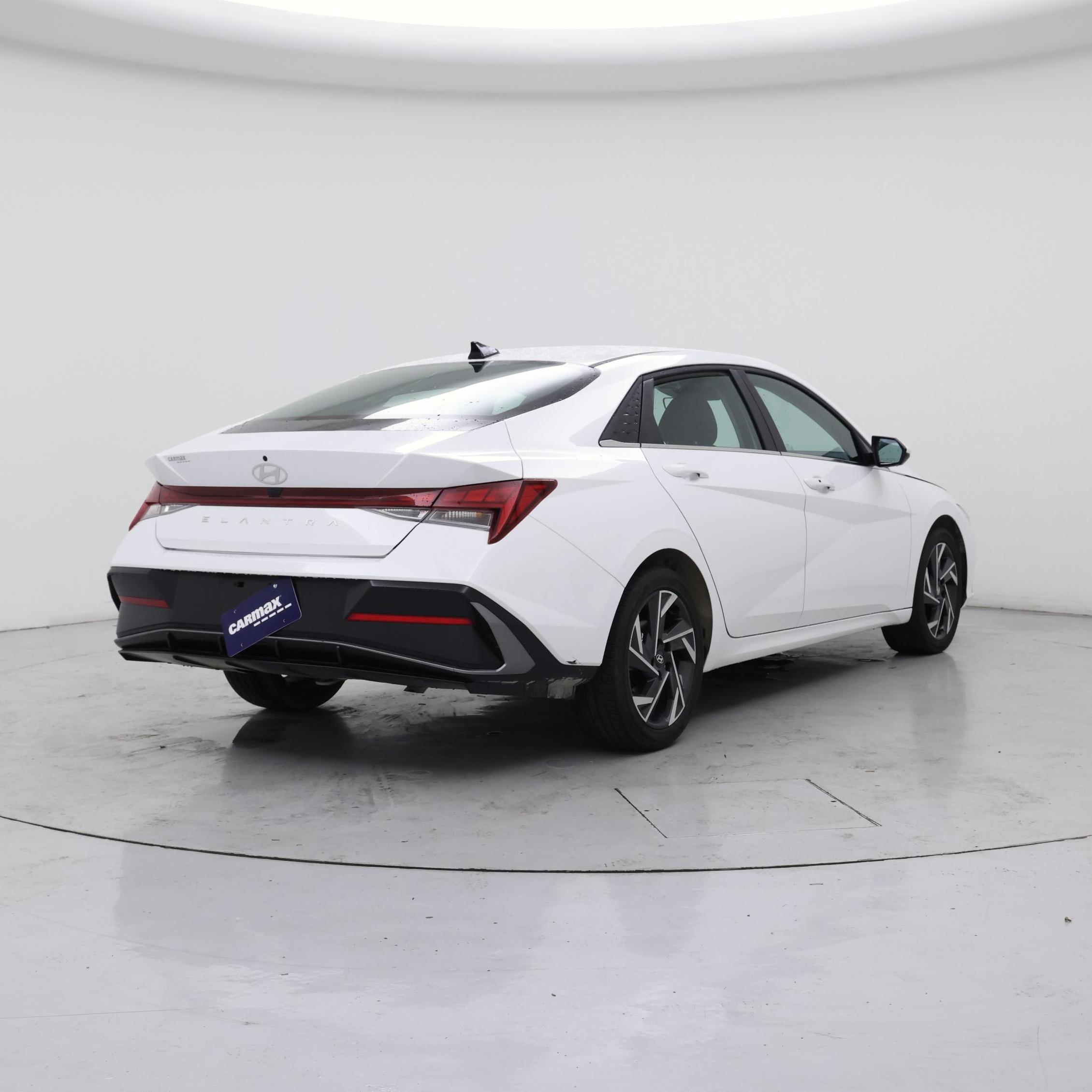 Thumbnail: 2025 Hyundai Elantra - 8