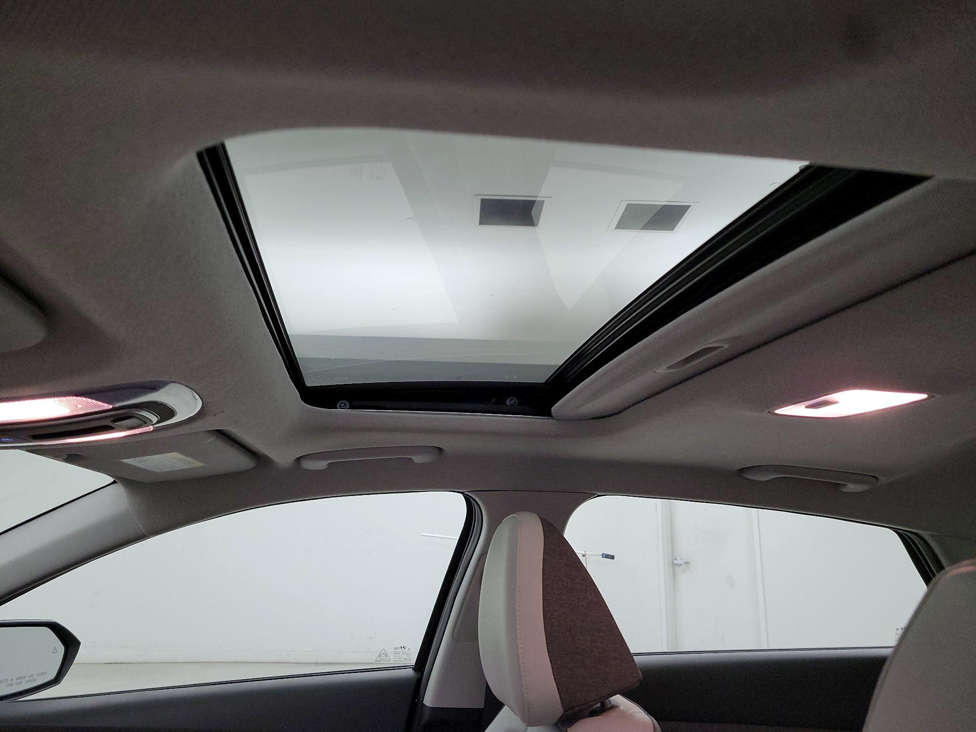 Thumbnail: 2025 Hyundai Elantra - 20