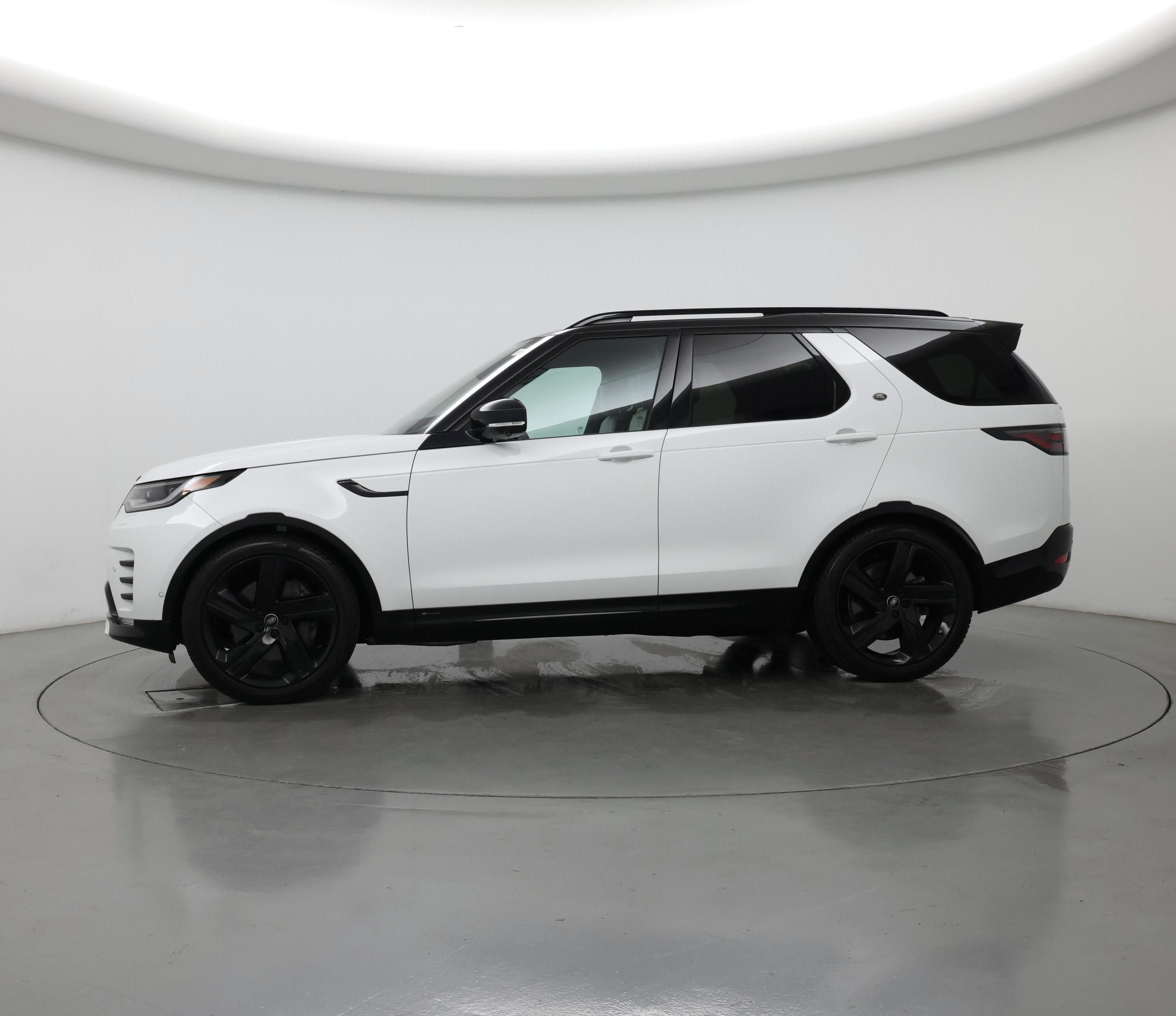 Thumbnail: 2022 Land Rover Discovery - 3