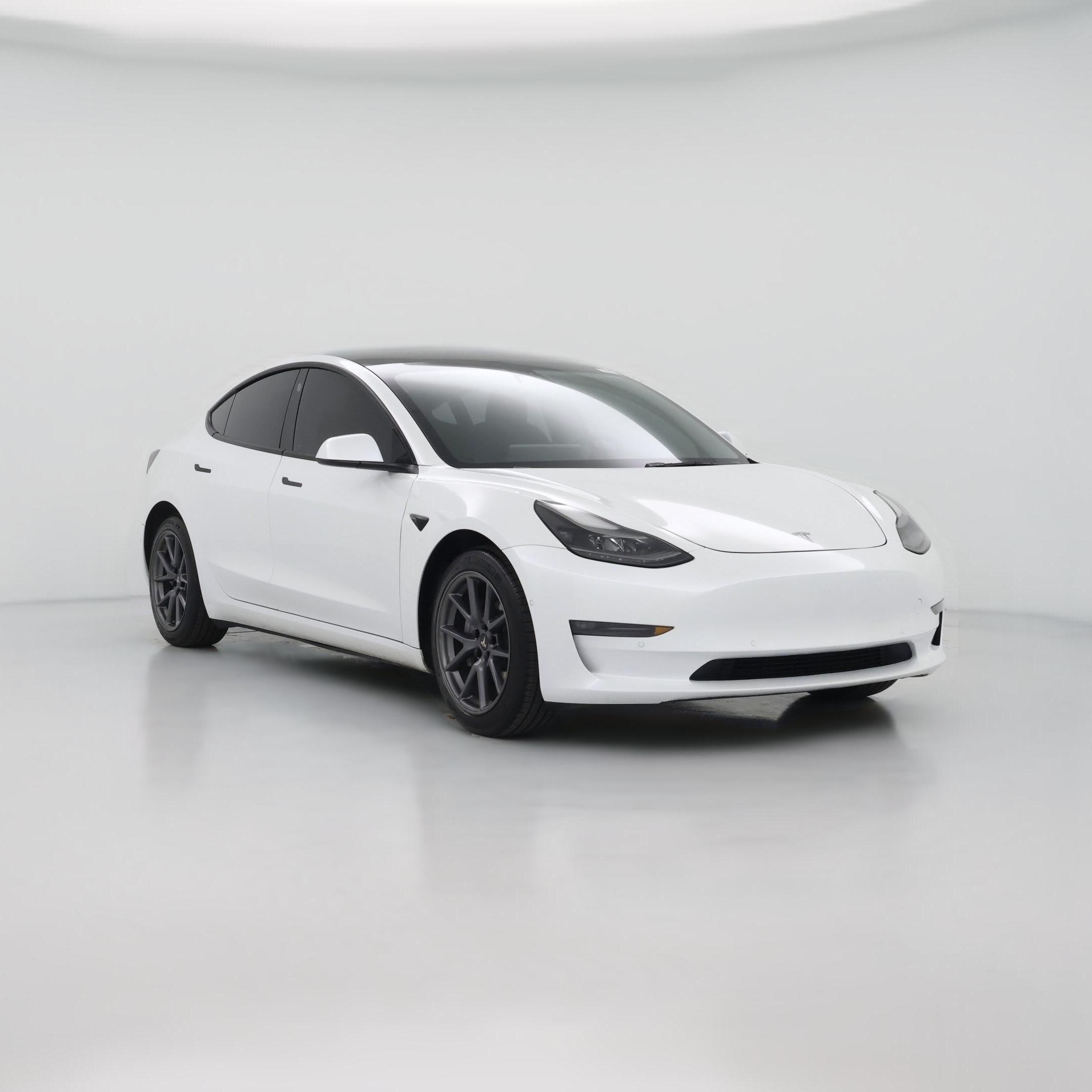 Thumbnail: 2022 Tesla Model 3 - 1