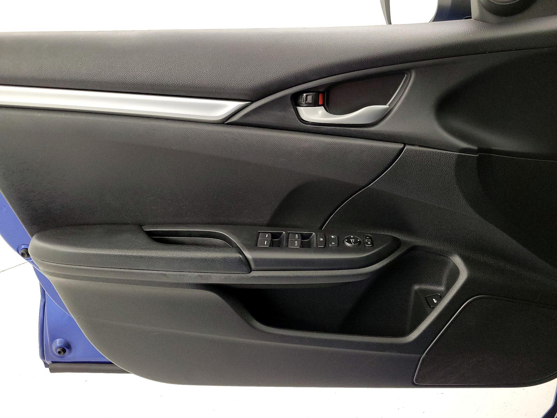 Thumbnail: 2019 Honda Civic - 12