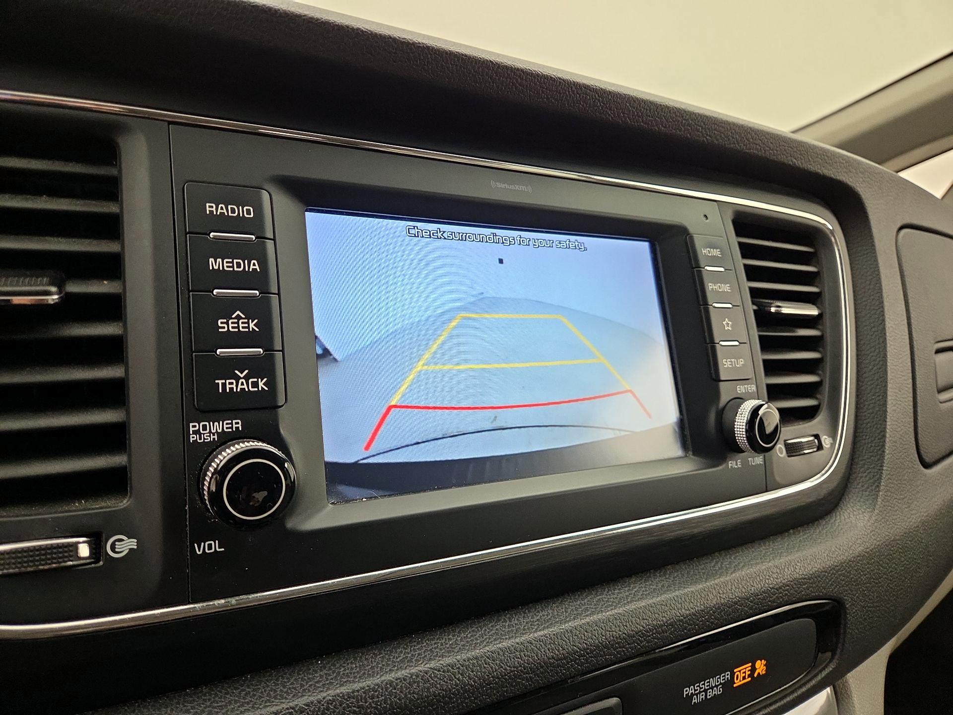 Thumbnail: 2019 Kia Sedona - 14