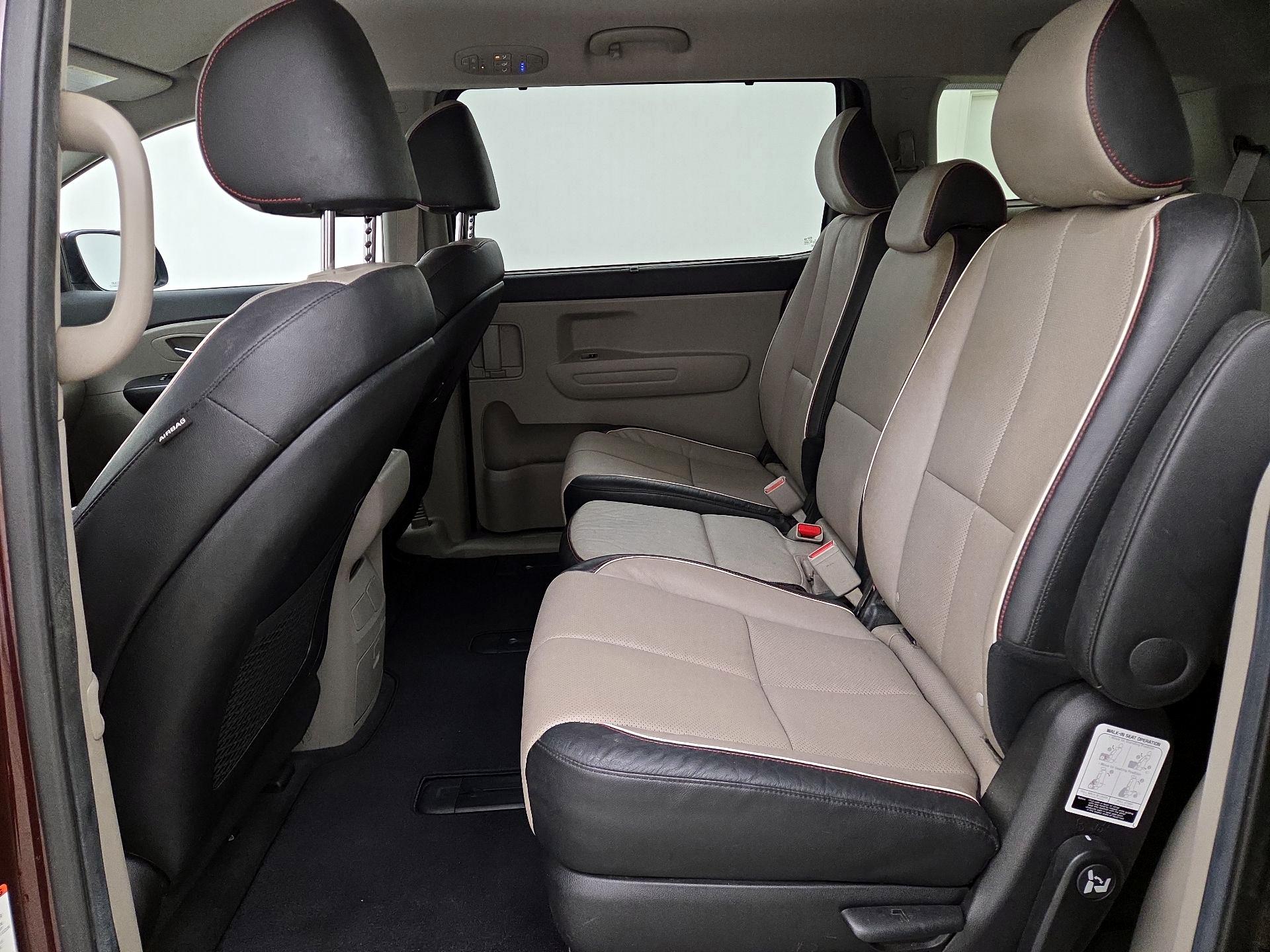 Thumbnail: 2019 Kia Sedona - 19
