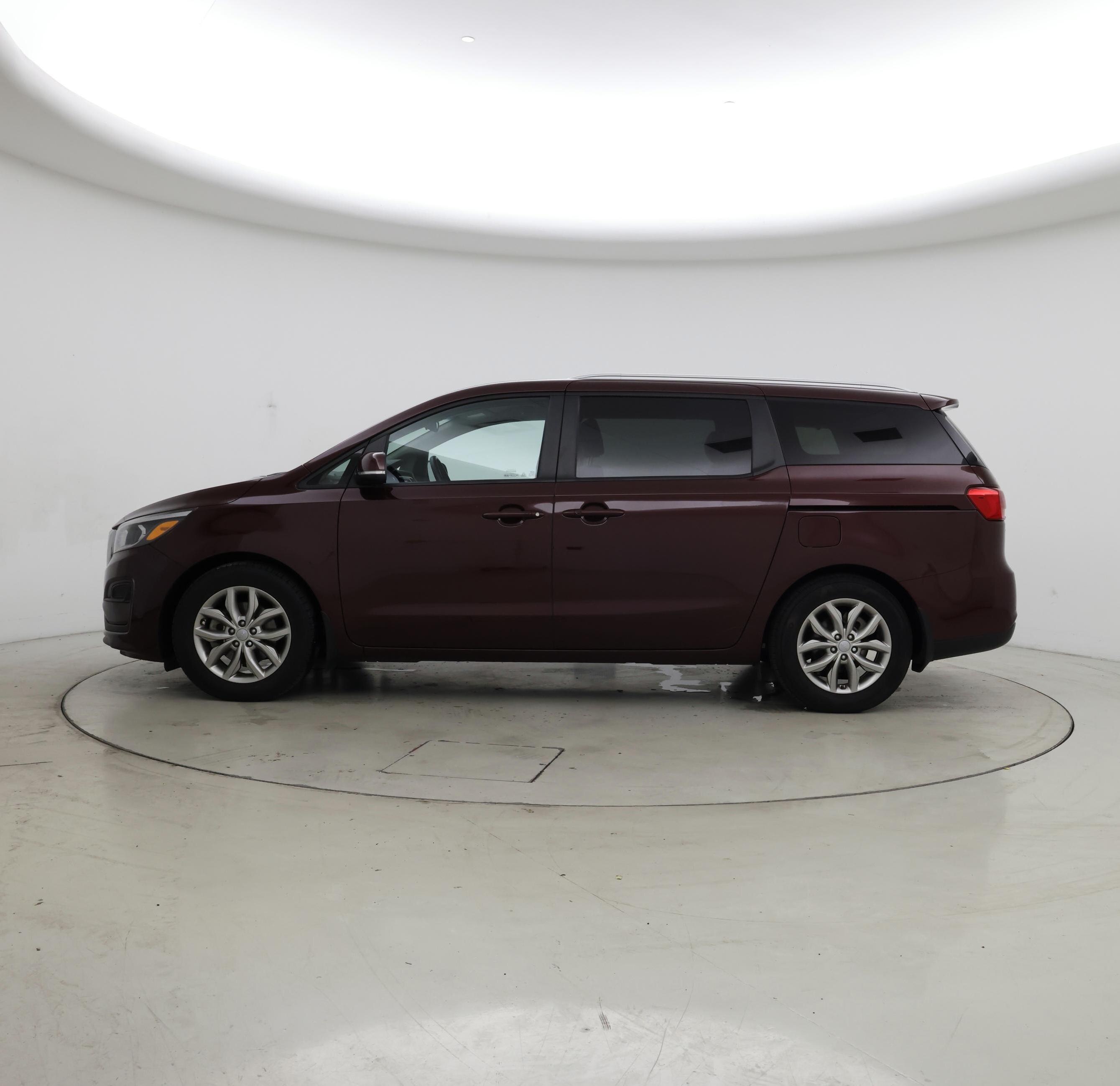 Thumbnail: 2019 Kia Sedona - 3
