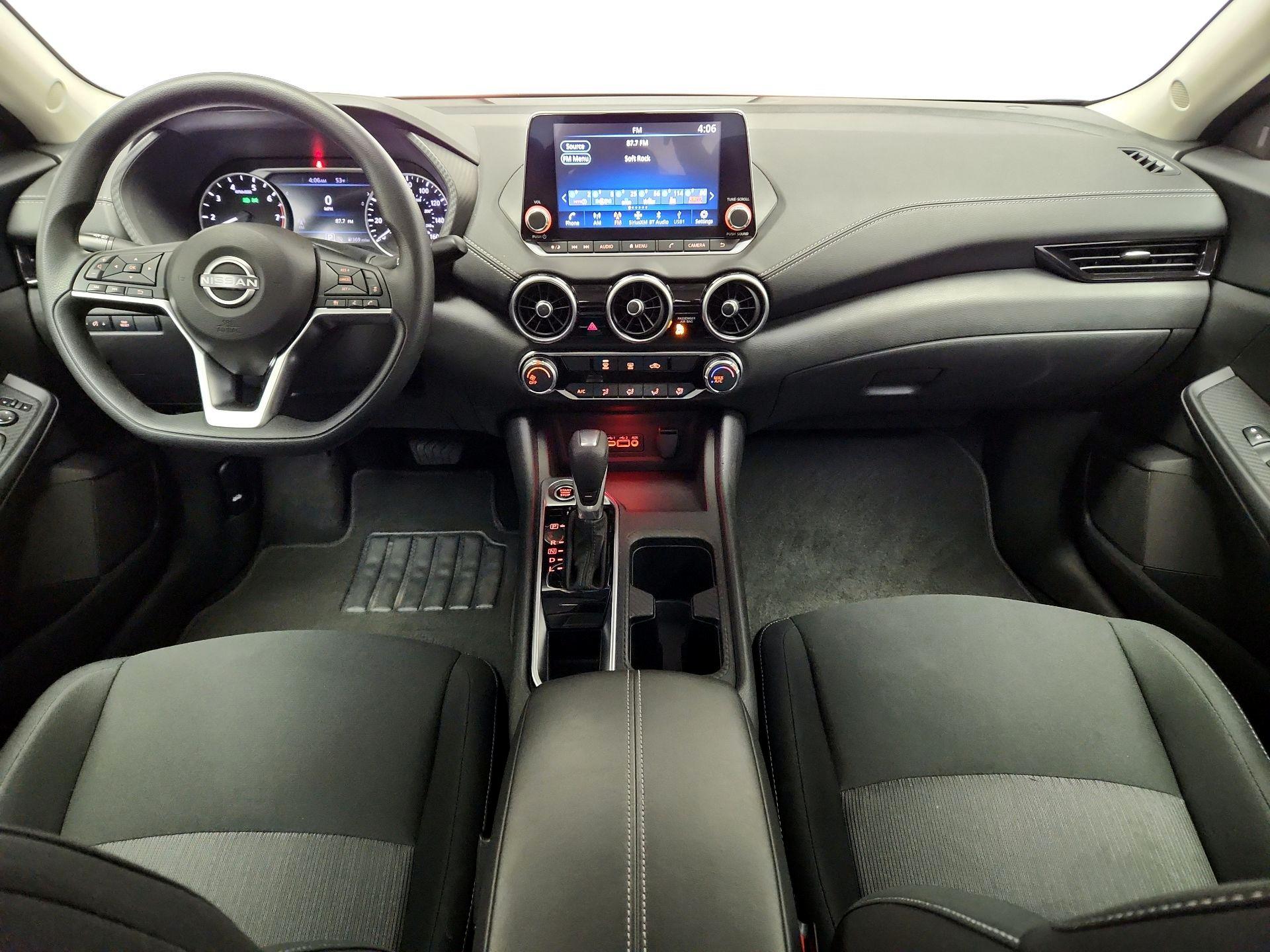 Thumbnail: 2025 Nissan Sentra - 9
