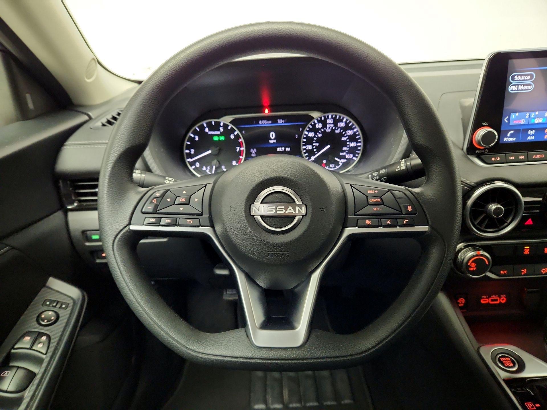 Thumbnail: 2025 Nissan Sentra - 10