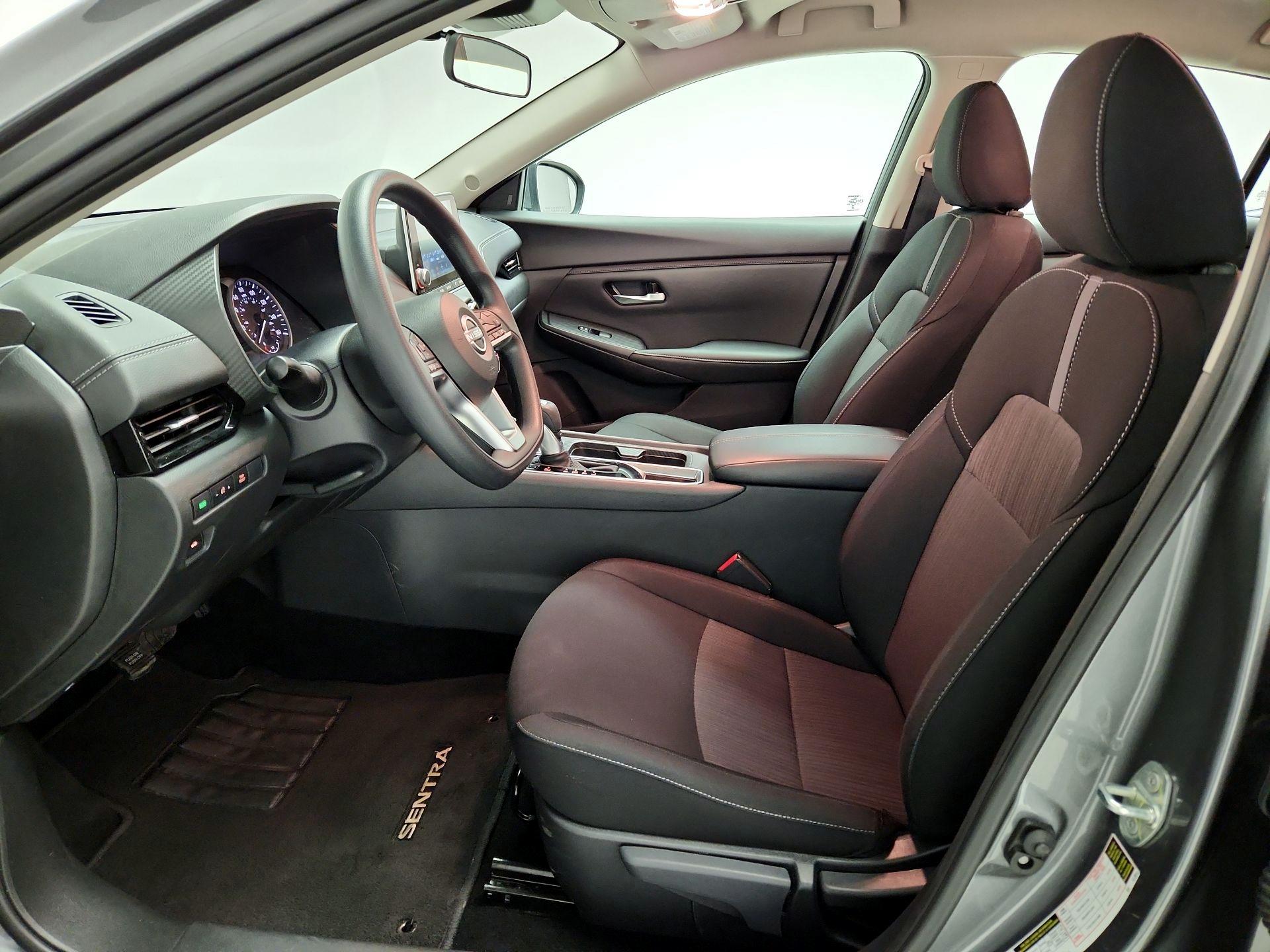 Thumbnail: 2025 Nissan Sentra - 11