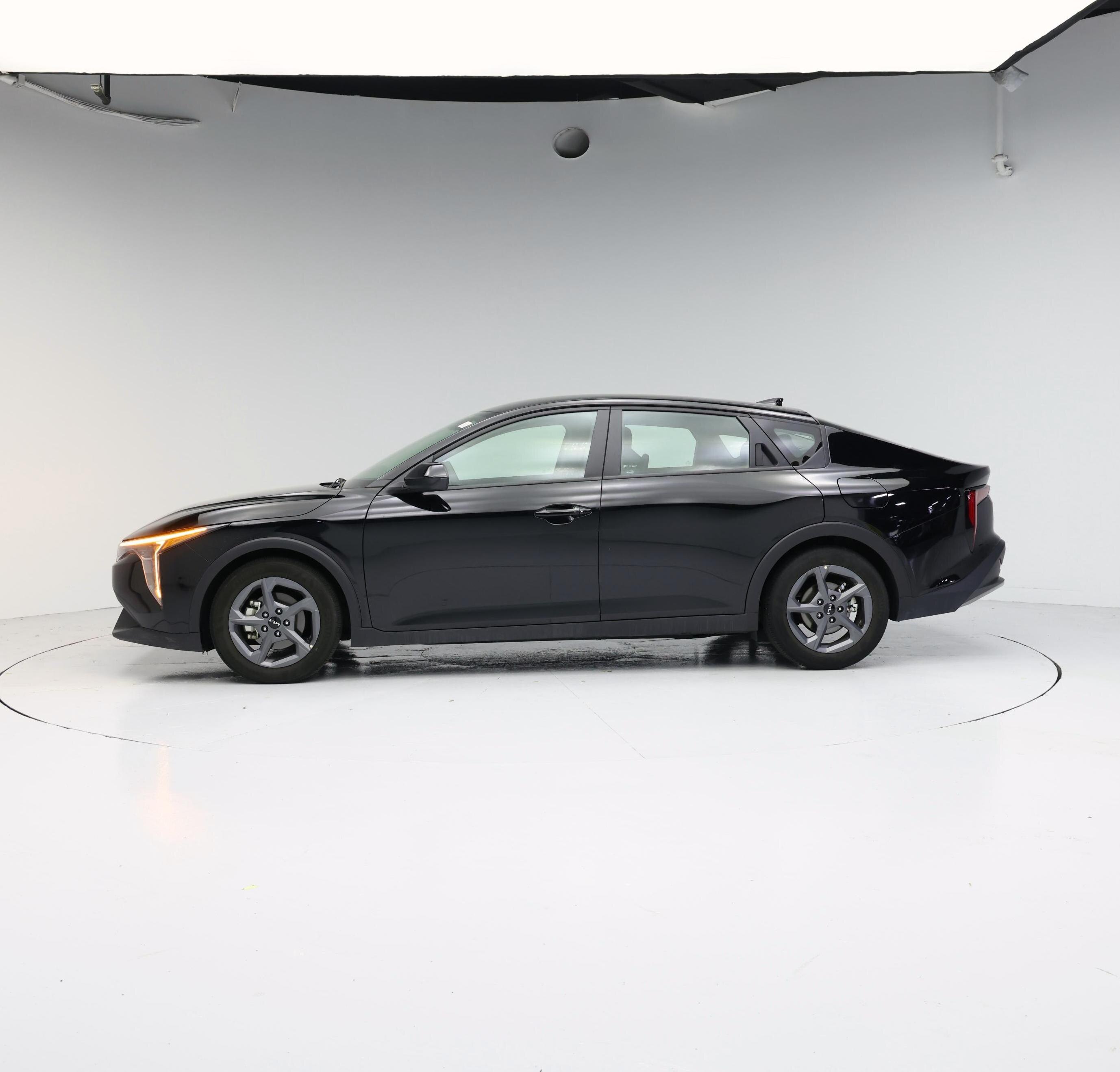 Thumbnail: 2025 Kia K4 - 3