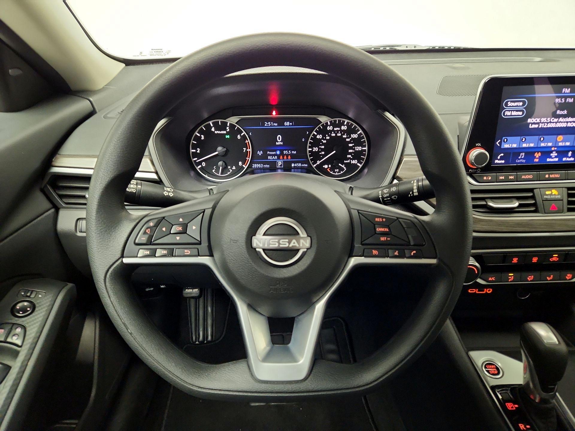 Thumbnail: 2025 Nissan Altima - 10
